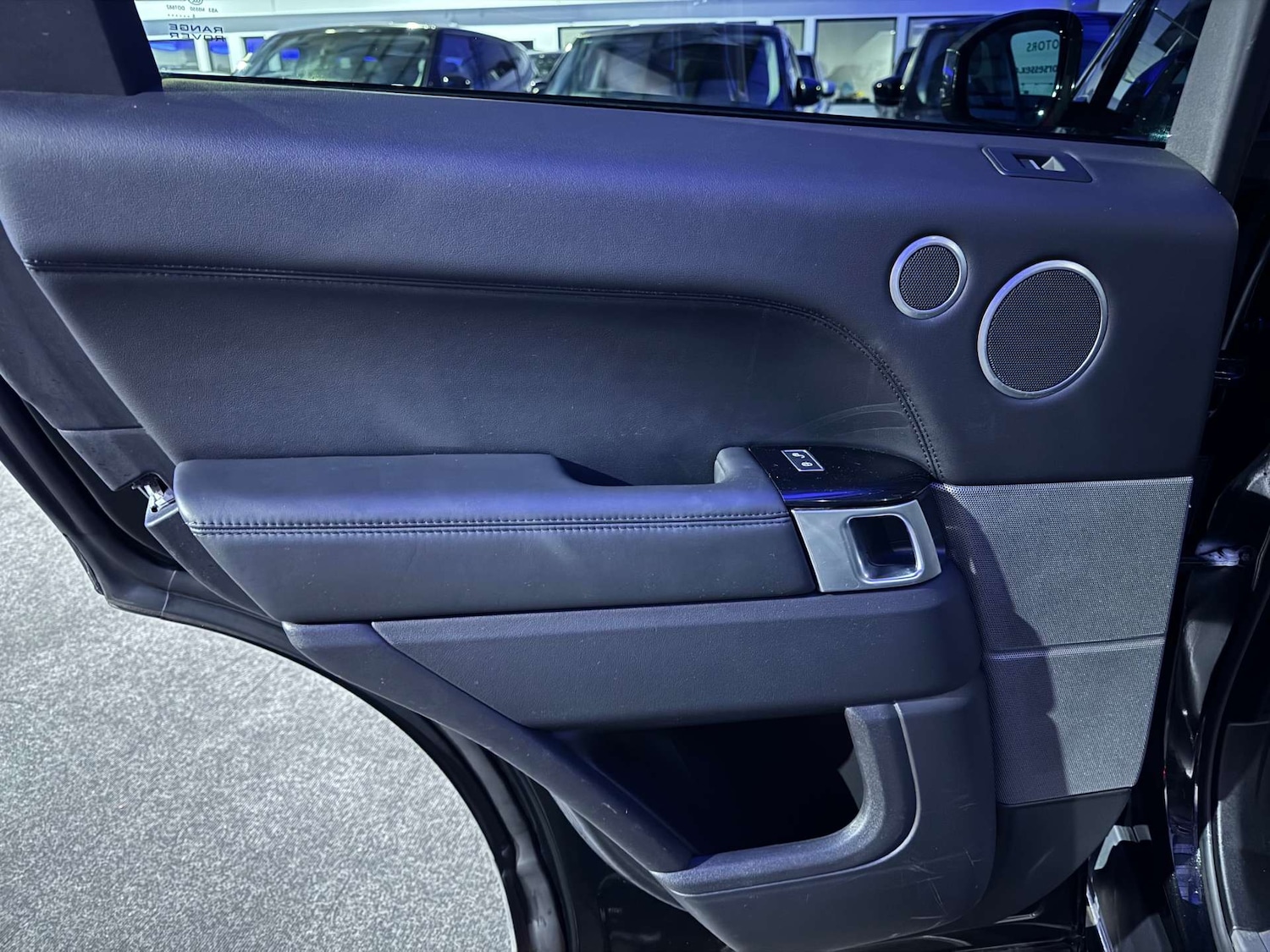 Used Land Rover Range Rover Sport 2015 for sale - 76762557: Photo 44