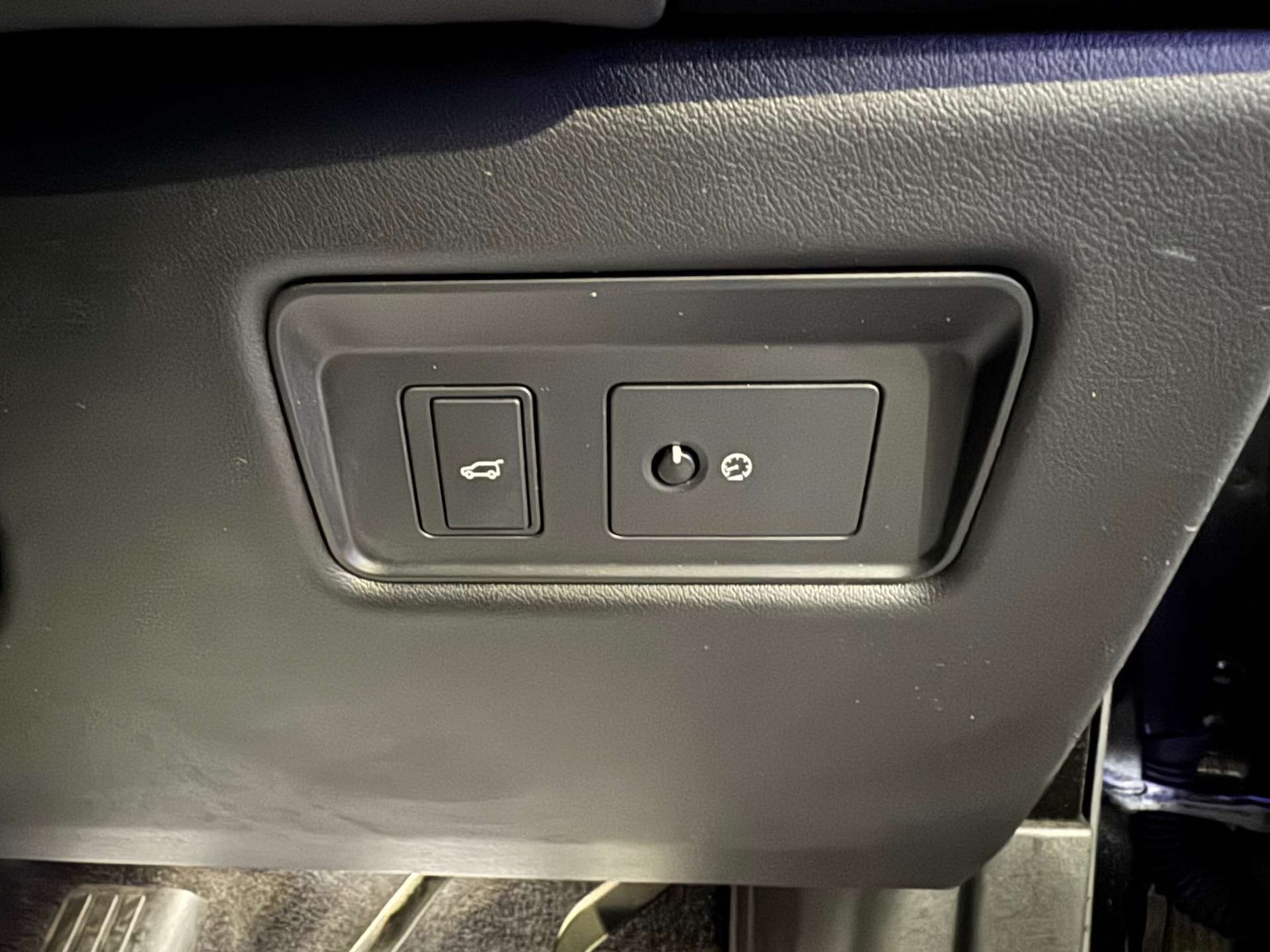 Used Land Rover Range Rover Sport 2015 for sale - 76762557: Photo 77