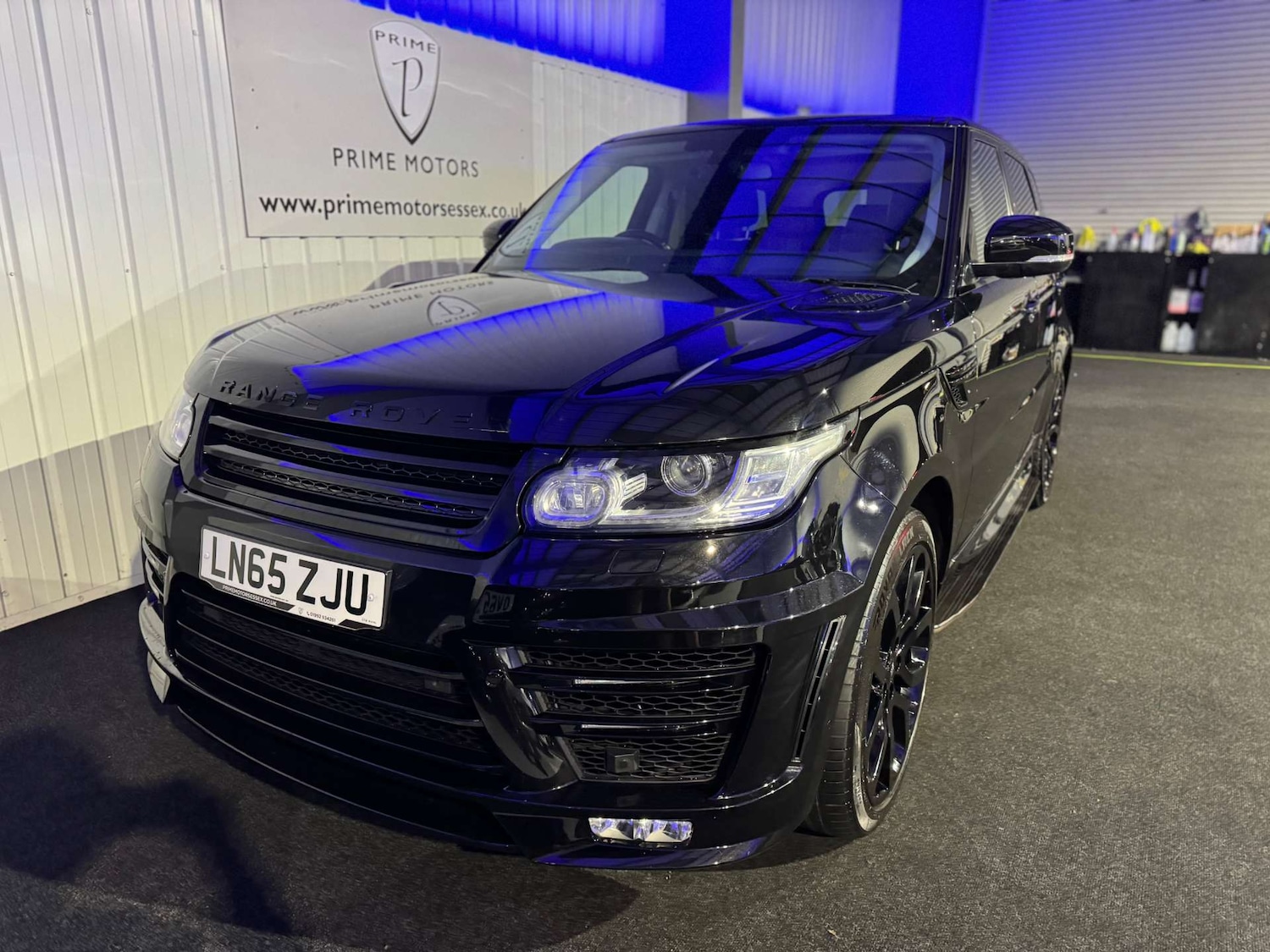 Used Land Rover Range Rover Sport 2015 for sale - 76762557: Photo 9