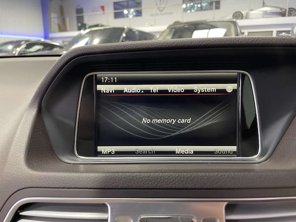 Used Mercedes-Benz E Class 2013 for sale - 76278640: Photo 27