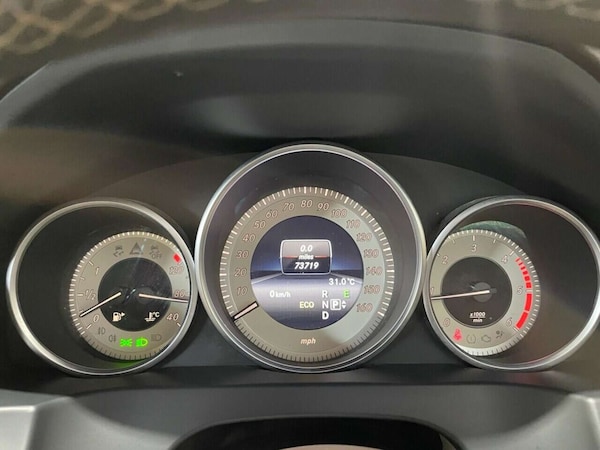 Used Mercedes-Benz E Class 2013 for sale - 76278640: Photo 45