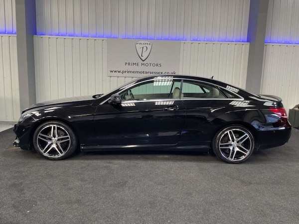 Used Mercedes-Benz E Class 2013 for sale - 76278640: Photo 8
