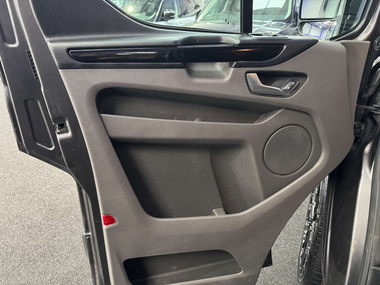 Used Ford Transit Custom 2021 for sale - 77261360: Photo 36