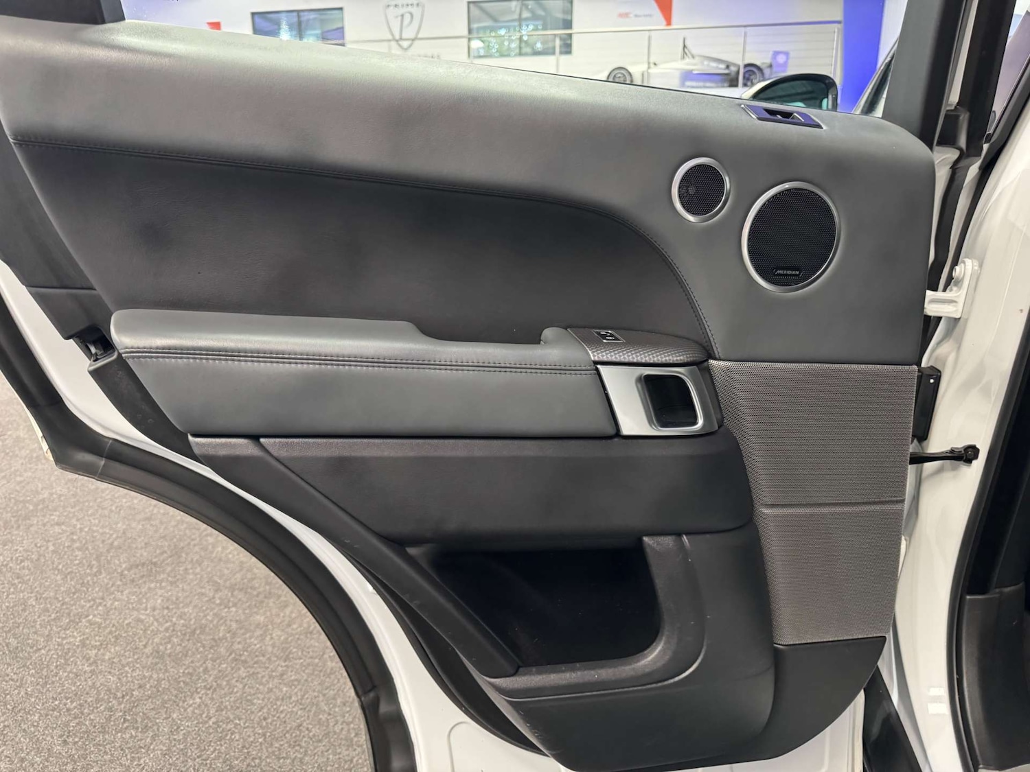 Used Land Rover Range Rover Sport 2014 for sale - 77690681: Photo 44