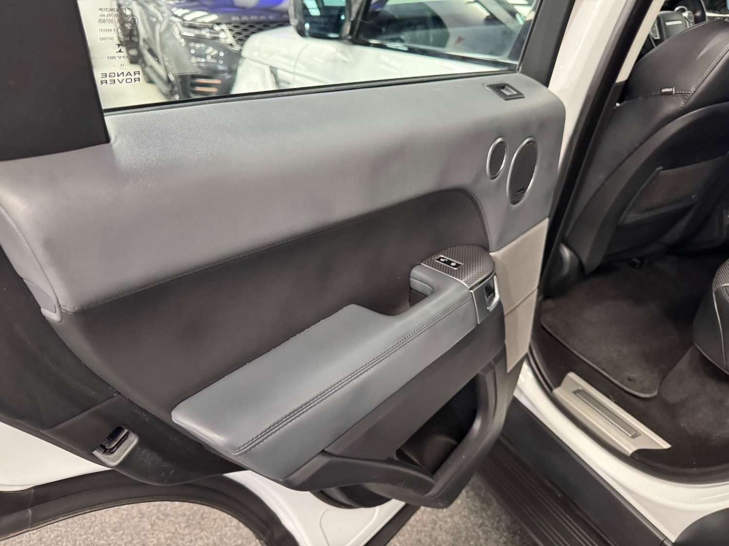 Used Land Rover Range Rover Sport 2014 for sale - 77690681: Photo 45