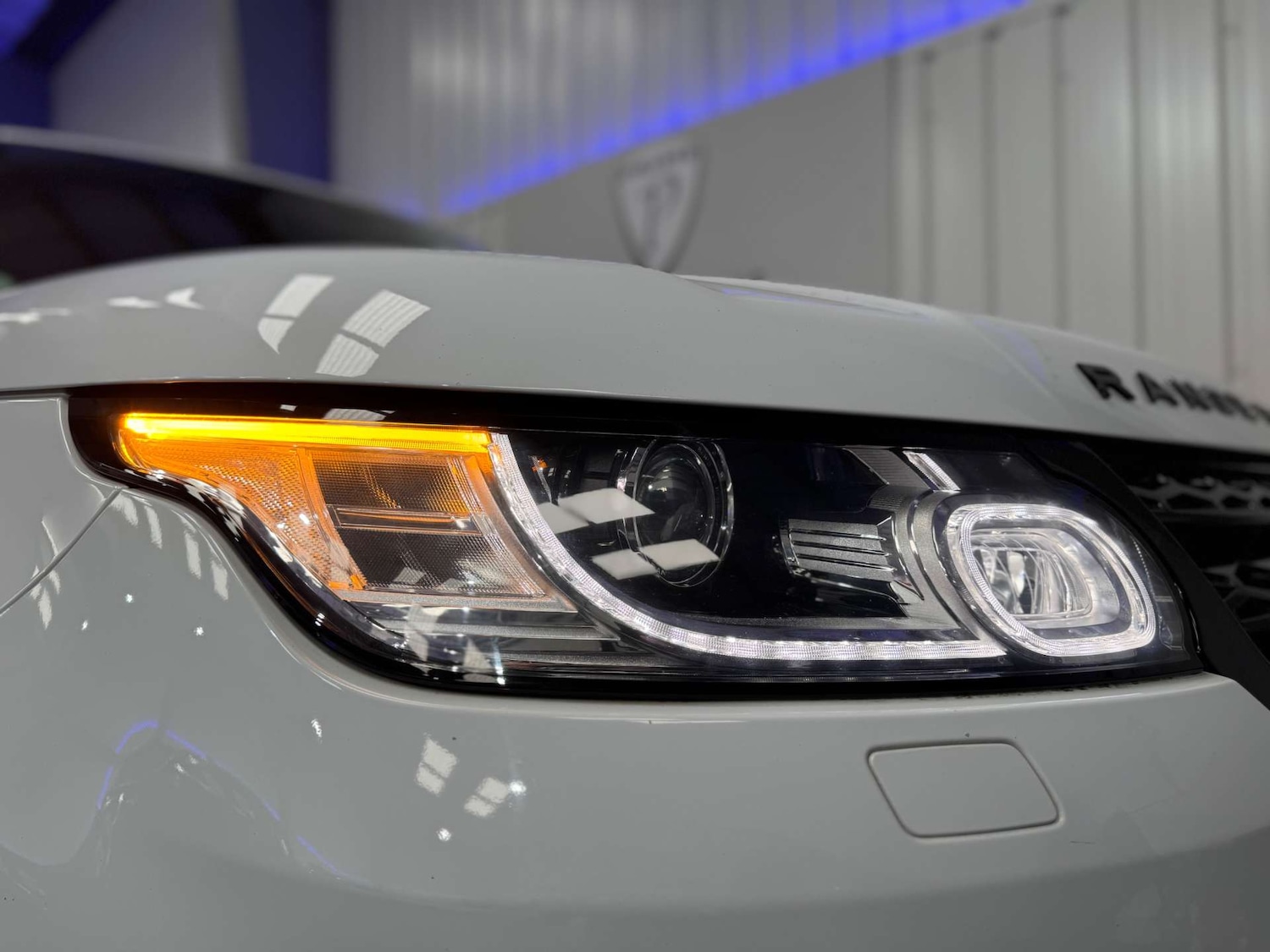 Used Land Rover Range Rover Sport 2014 for sale - 77690681: Photo 7