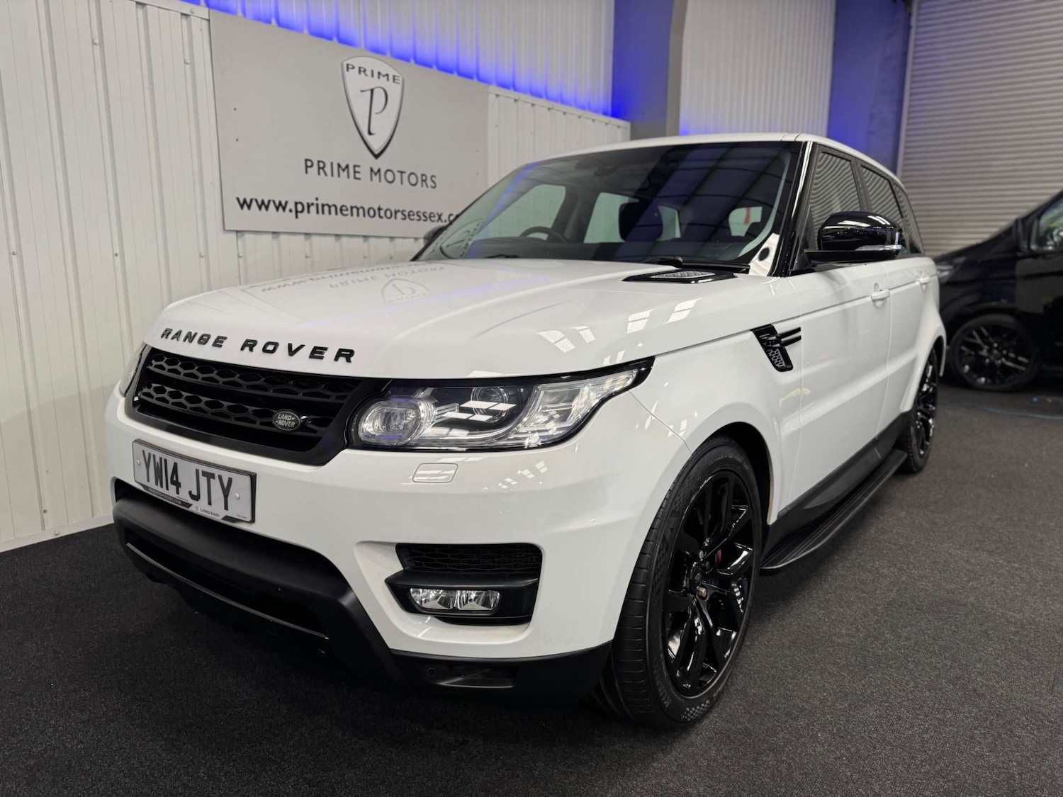 Used Land Rover Range Rover Sport 2014 for sale - 77690681: Photo 9