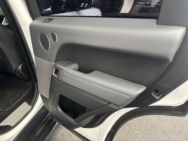 Used Land Rover Range Rover Sport 2014 for sale - 76340740: Photo 47