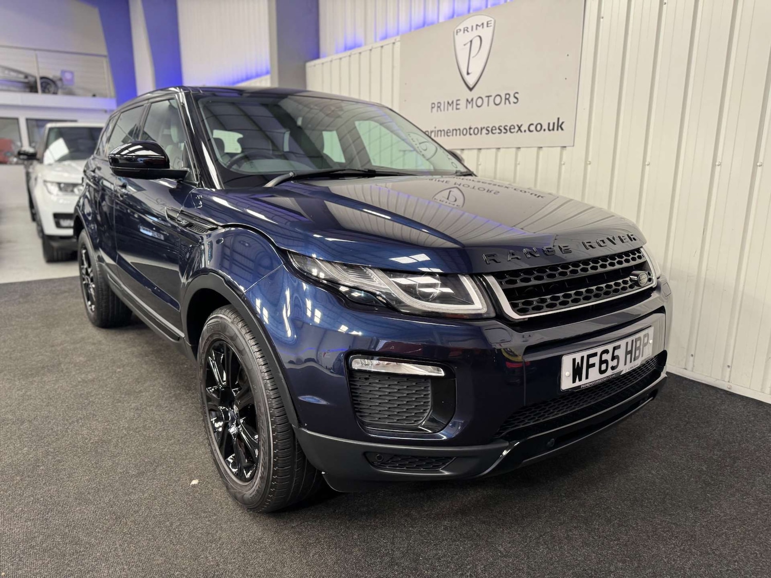 Used Land Rover Range Rover Evoque 2015 for sale - 77984227: Photo 2