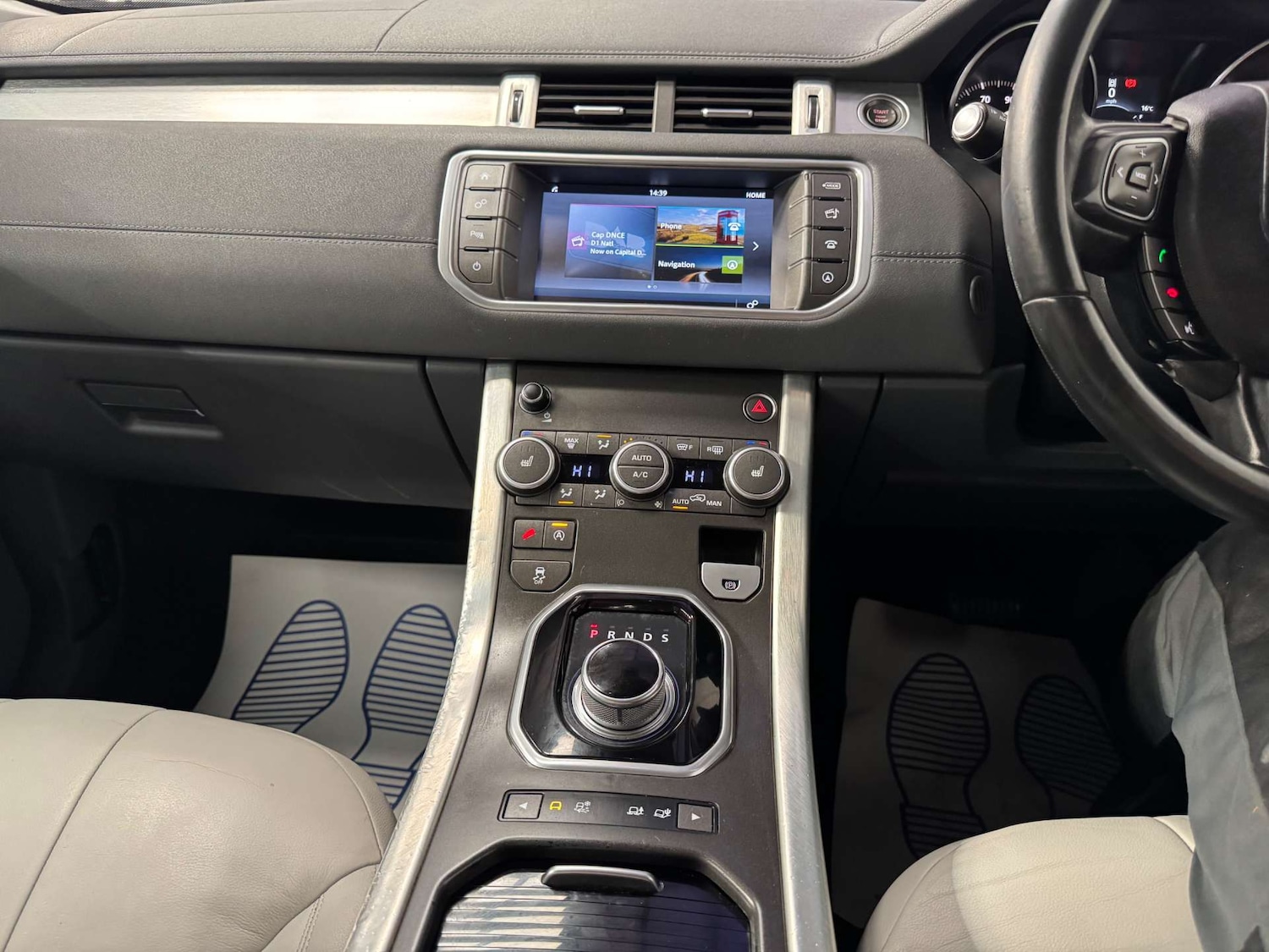 Used Land Rover Range Rover Evoque 2015 for sale - 77984227: Photo 63