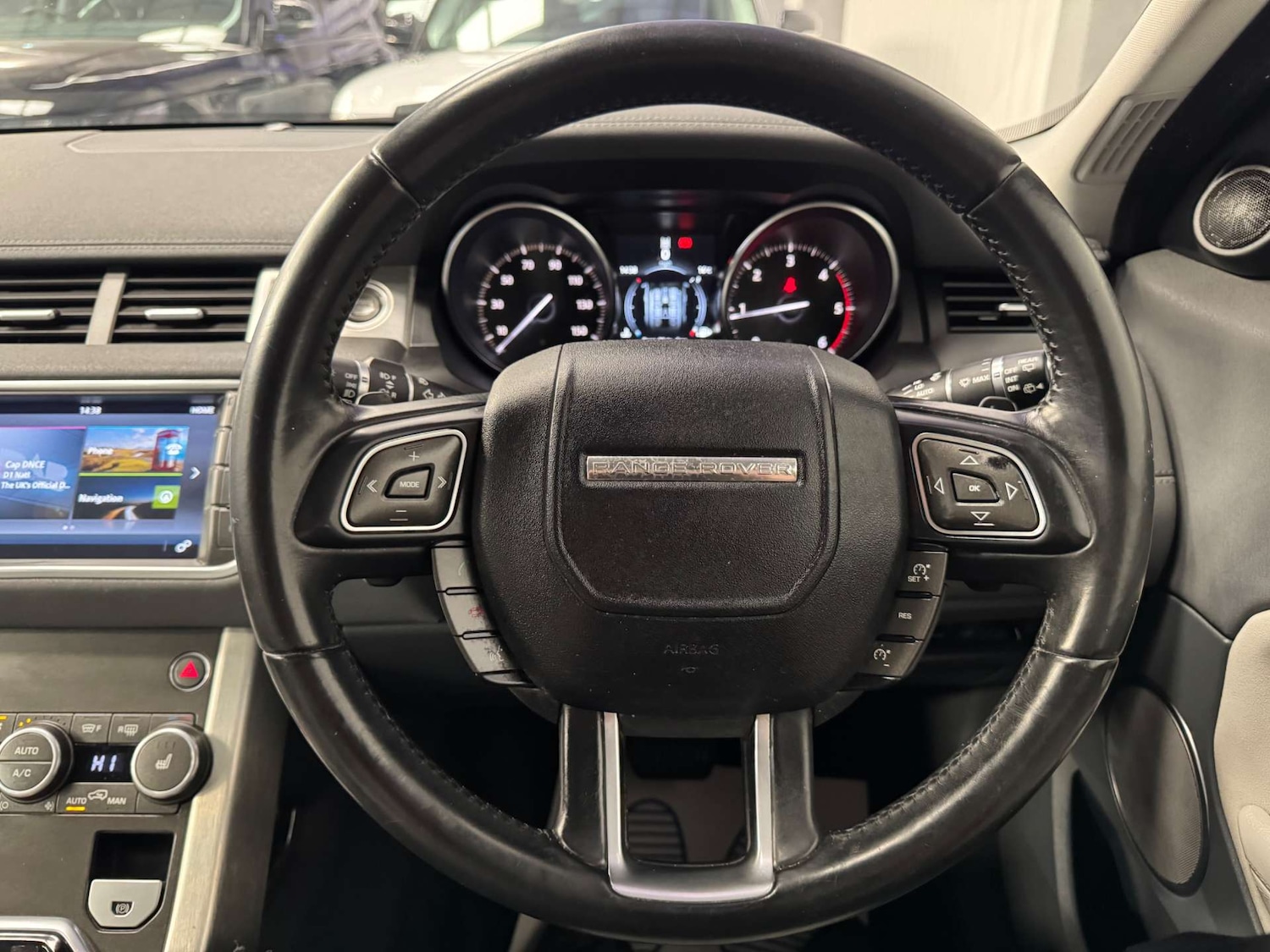 Used Land Rover Range Rover Evoque 2015 for sale - 77984227: Photo 67
