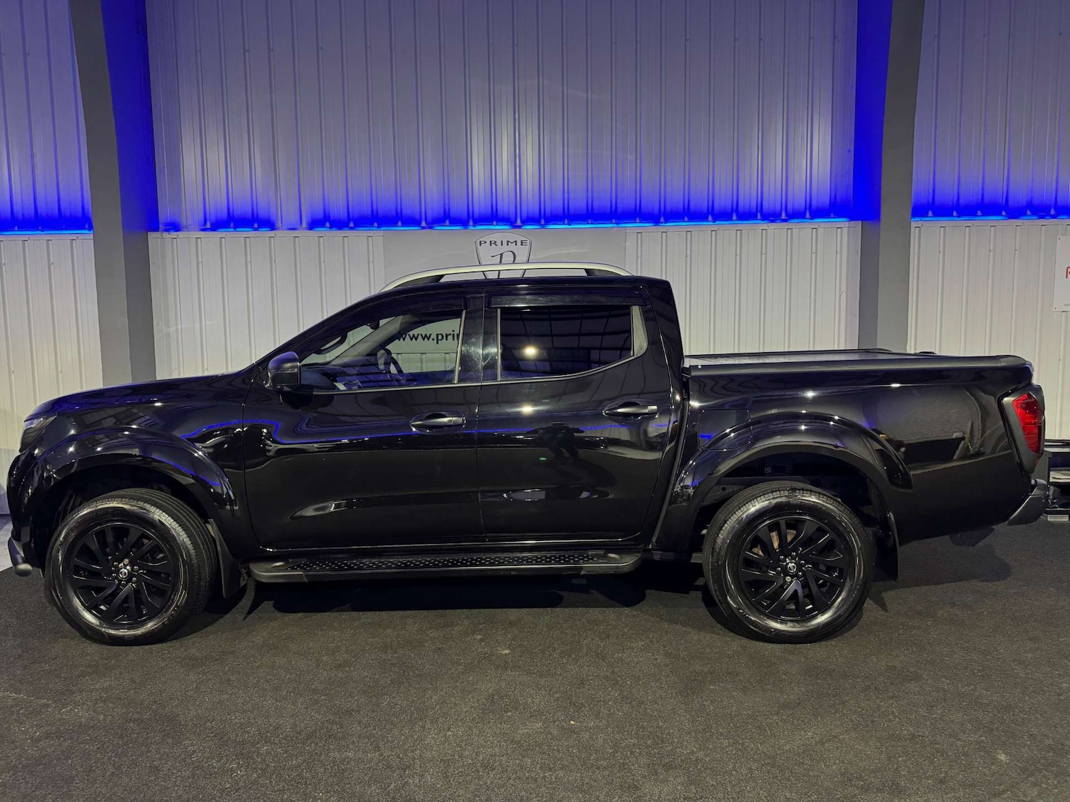 Used Nissan Navara 2018 for sale - 77205117: Photo 10