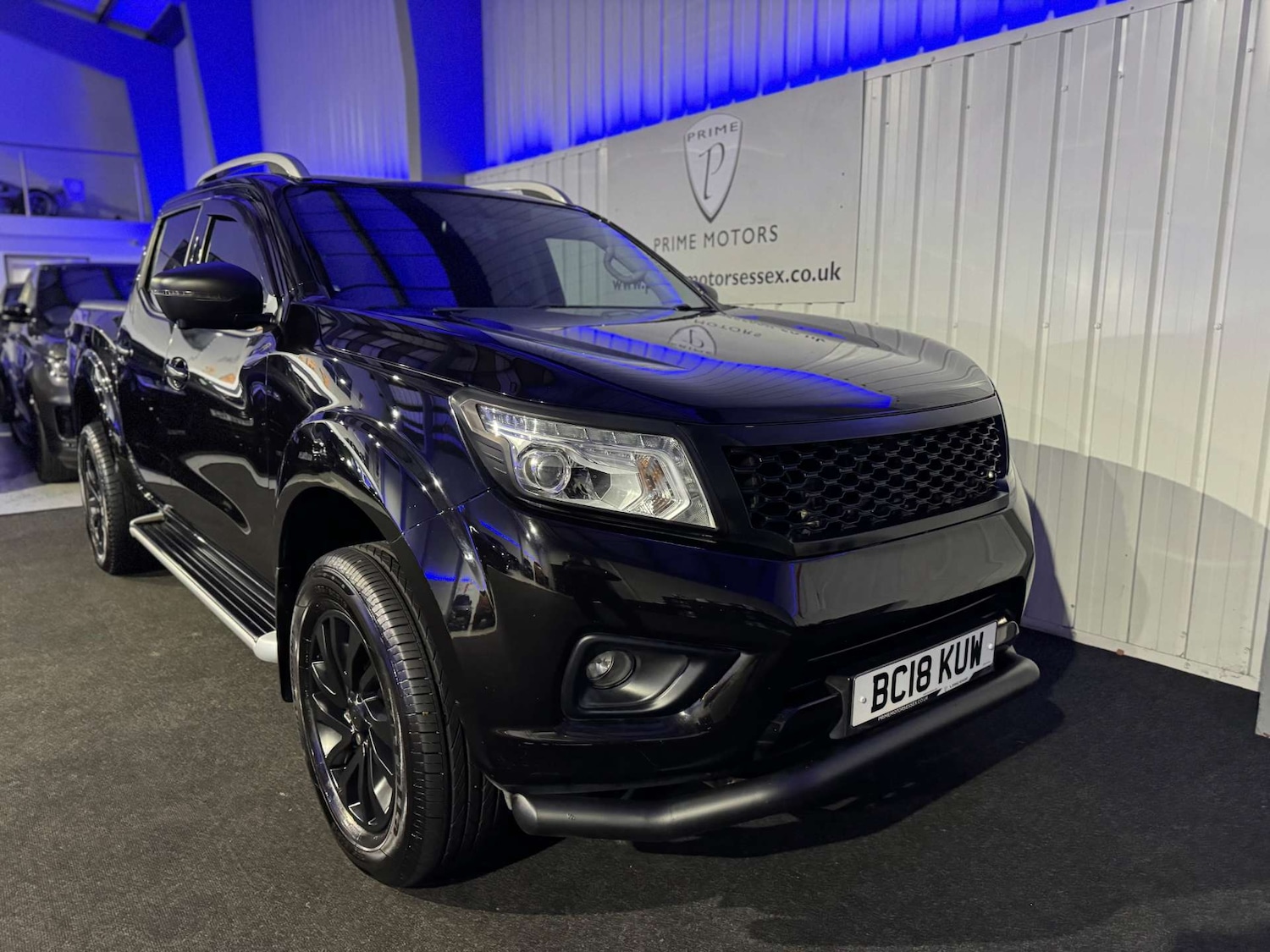 Used Nissan Navara 2018 for sale - 77205117: Photo 2