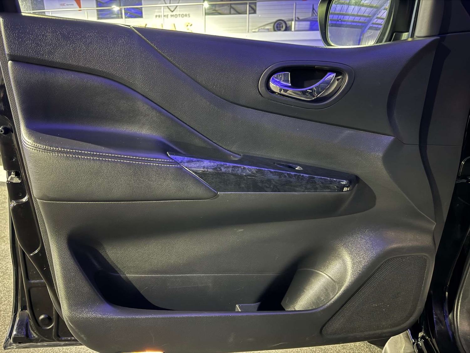 Used Nissan Navara 2018 for sale - 77205117: Photo 33