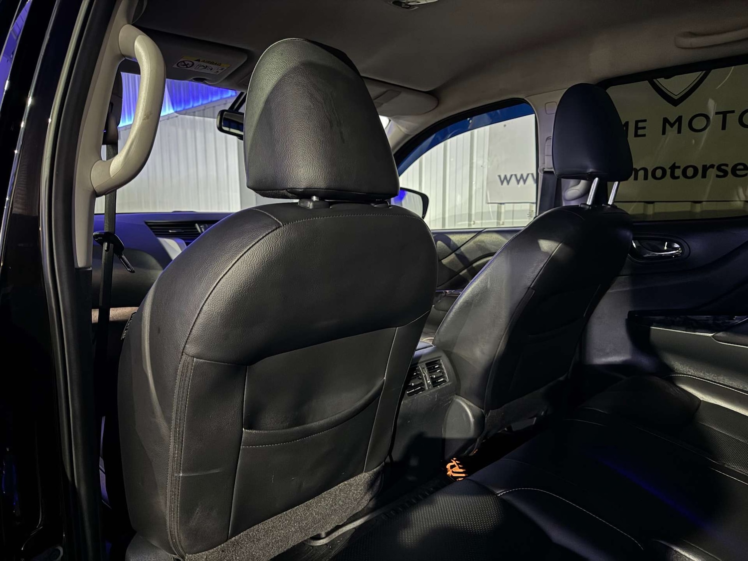 Used Nissan Navara 2018 for sale - 77205117: Photo 37