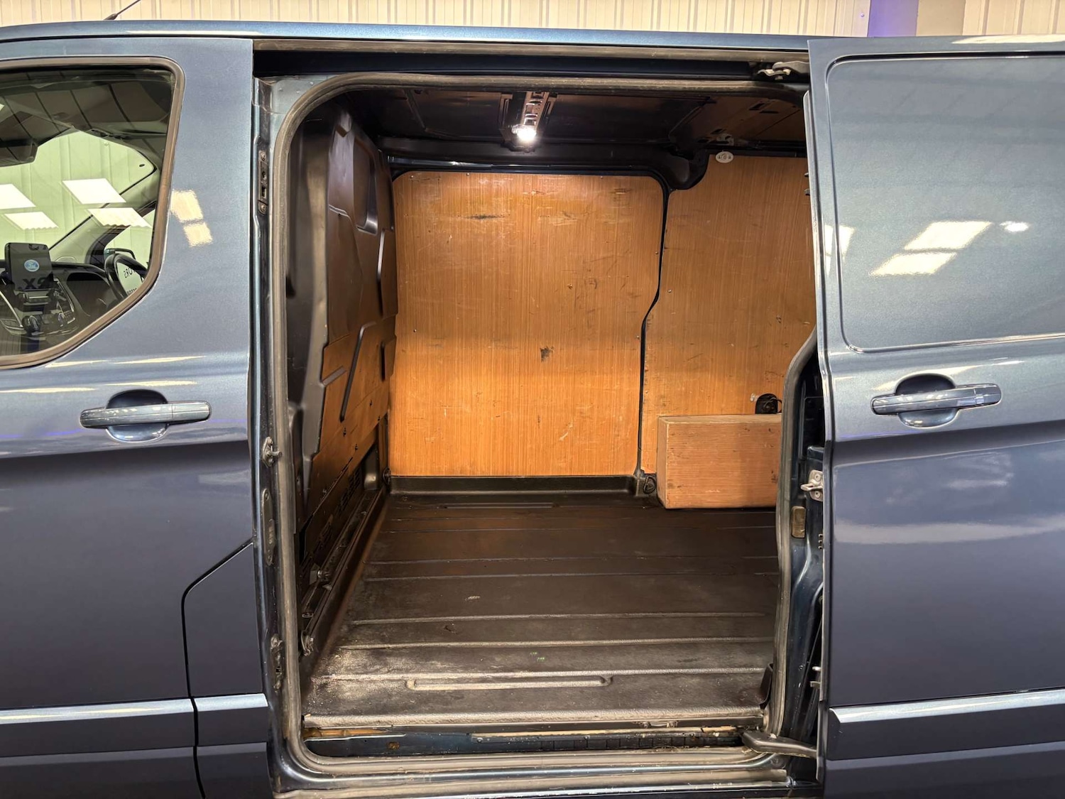 Used Ford Transit Custom 2020 for sale - 76629690: Photo 28