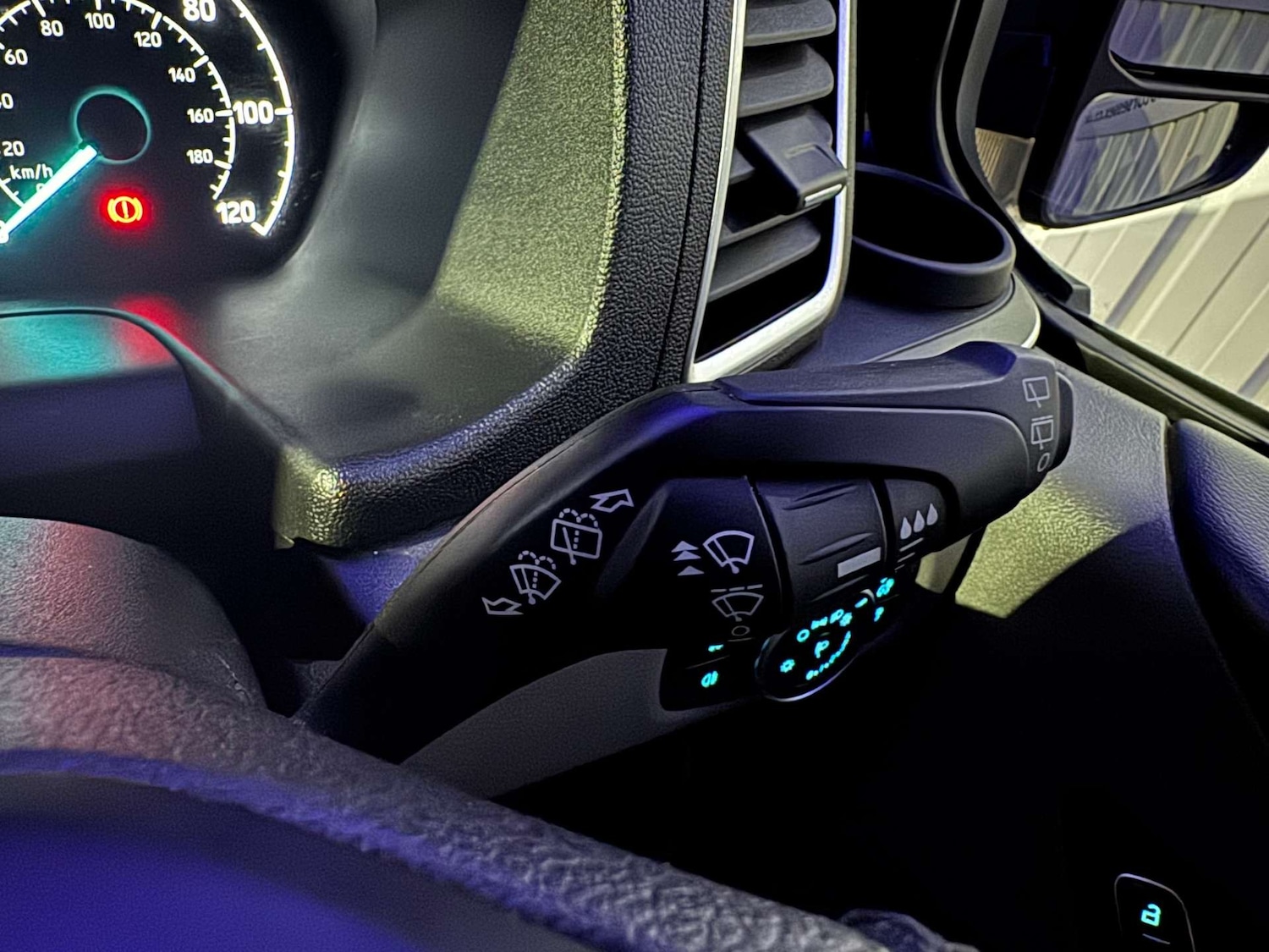 Used Ford Tourneo Custom 2020 for sale - 76829725: Photo 65