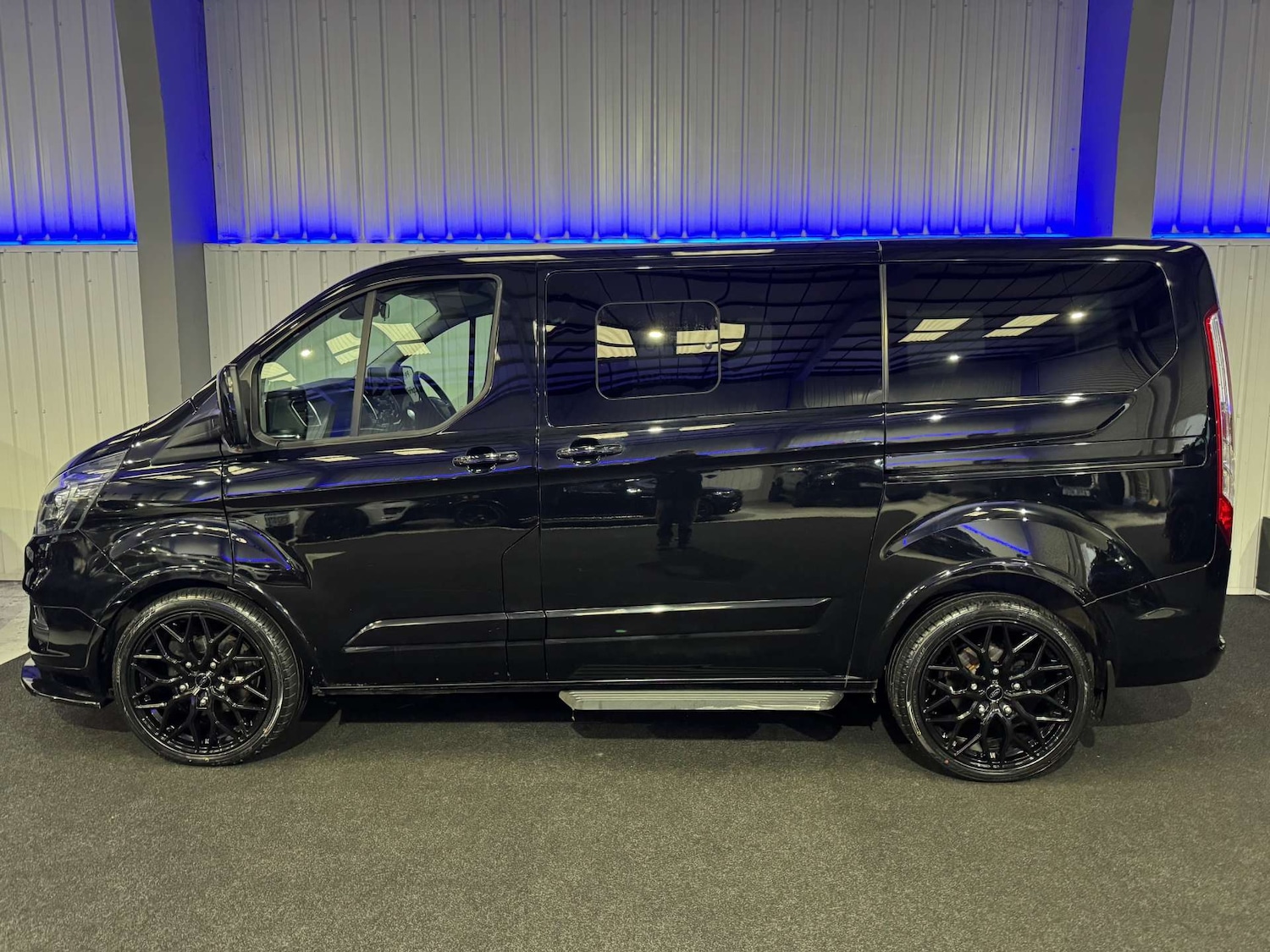 Used Ford Tourneo Custom 2020 for sale - 76894478: Photo 11