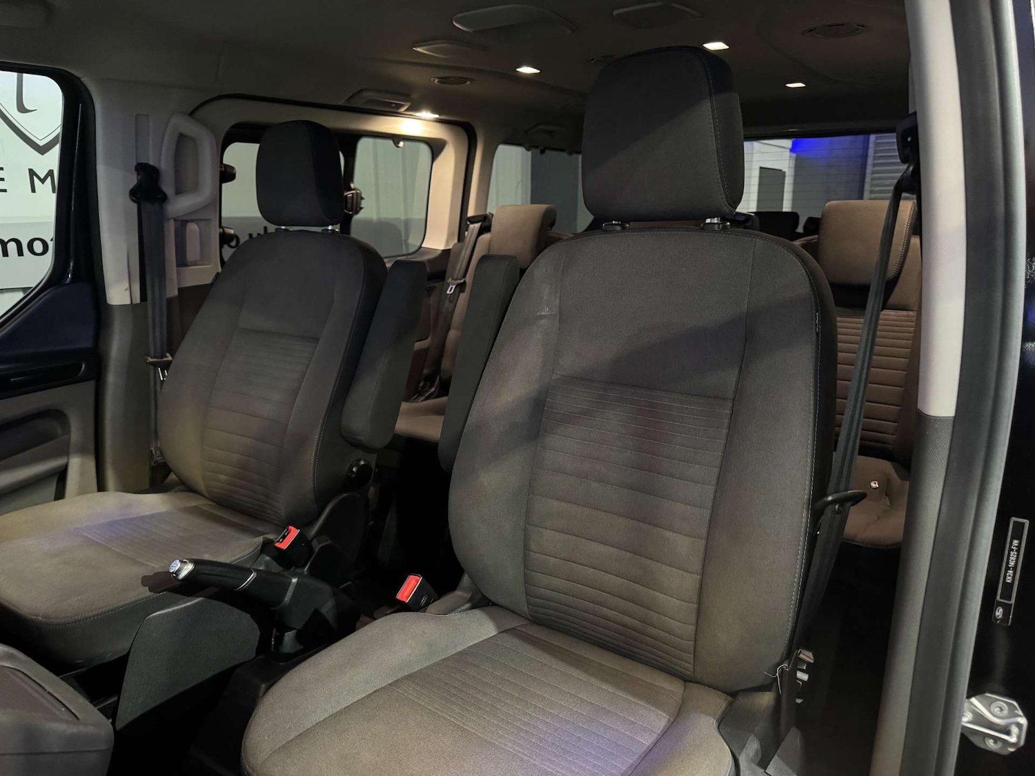 Used Ford Tourneo Custom 2020 for sale - 76894478: Photo 32