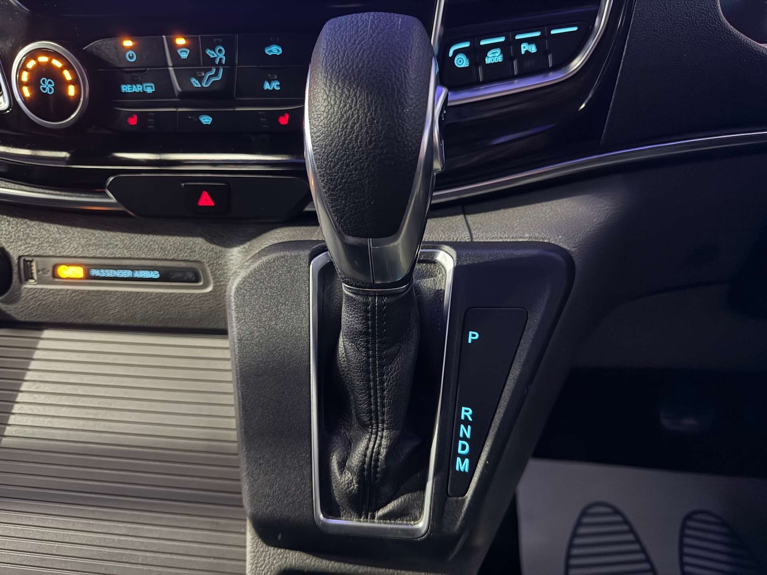 Used Ford Tourneo Custom 2020 for sale - 76894478: Photo 61