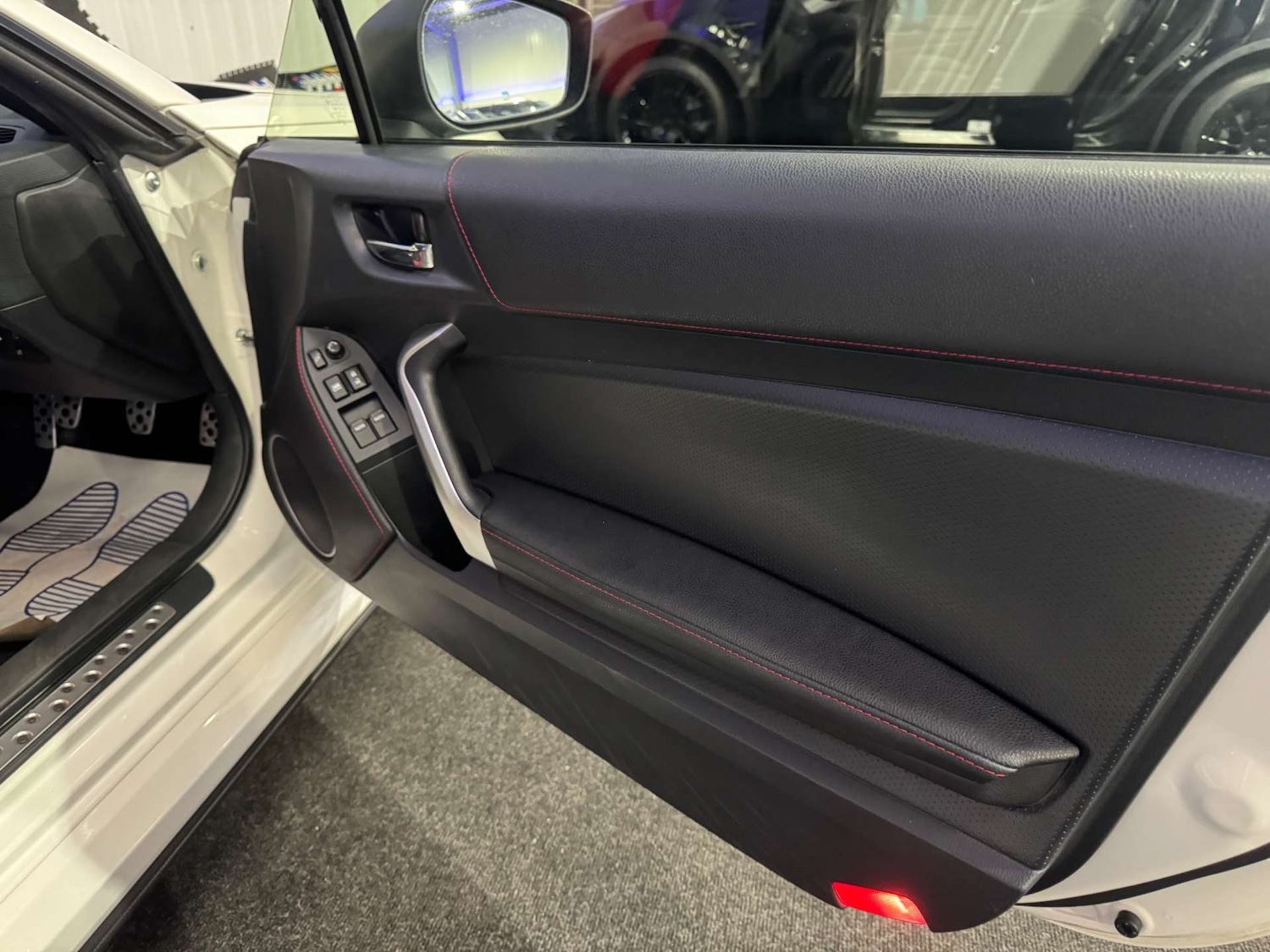 Used Toyota GT86 2016 for sale - 77917779: Photo 43