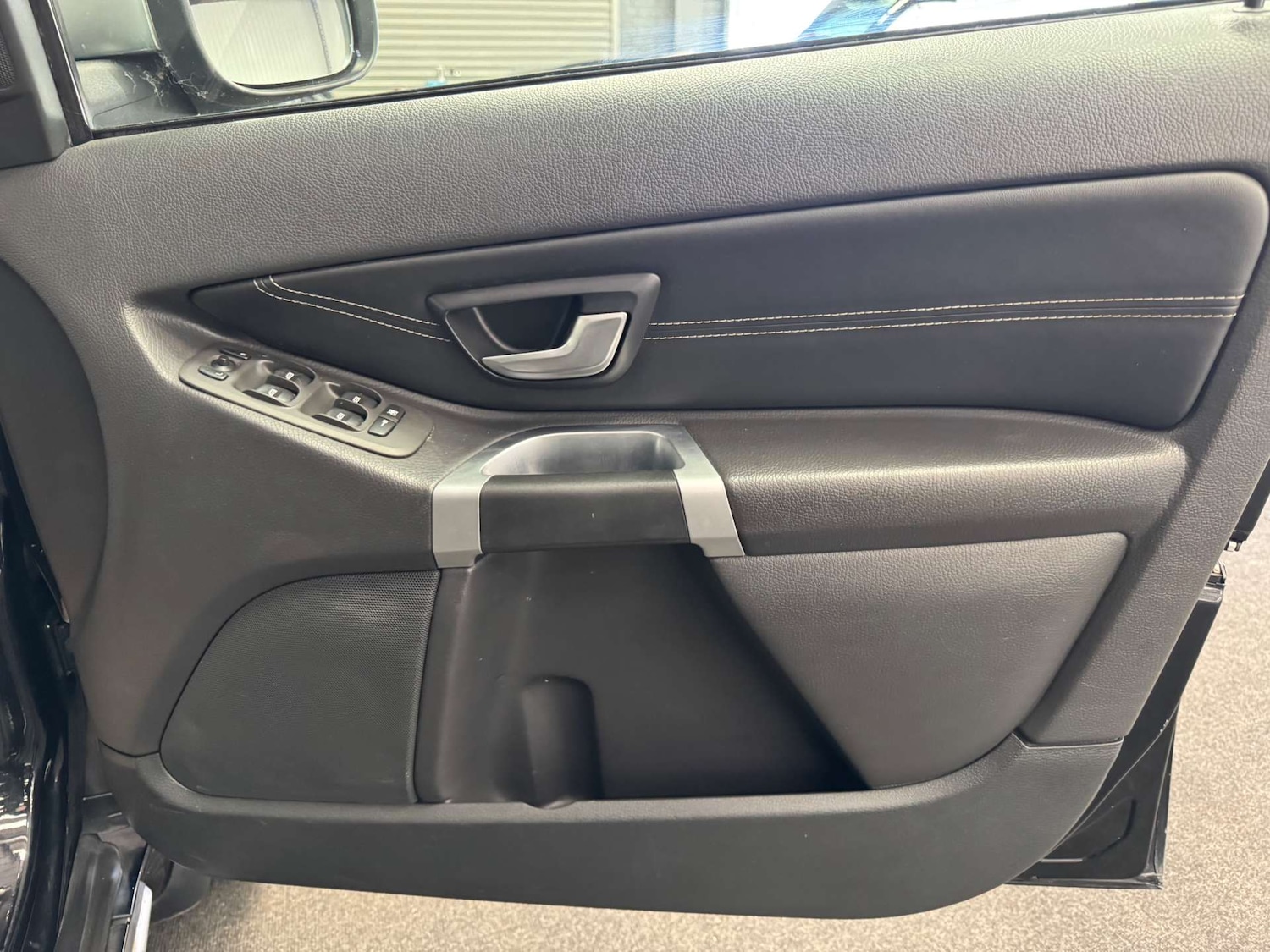 Used Volvo XC90 2012 for sale - 78176801: Photo 48