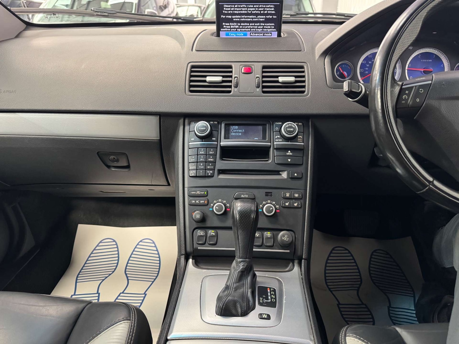 Used Volvo XC90 2012 for sale - 78176801: Photo 54