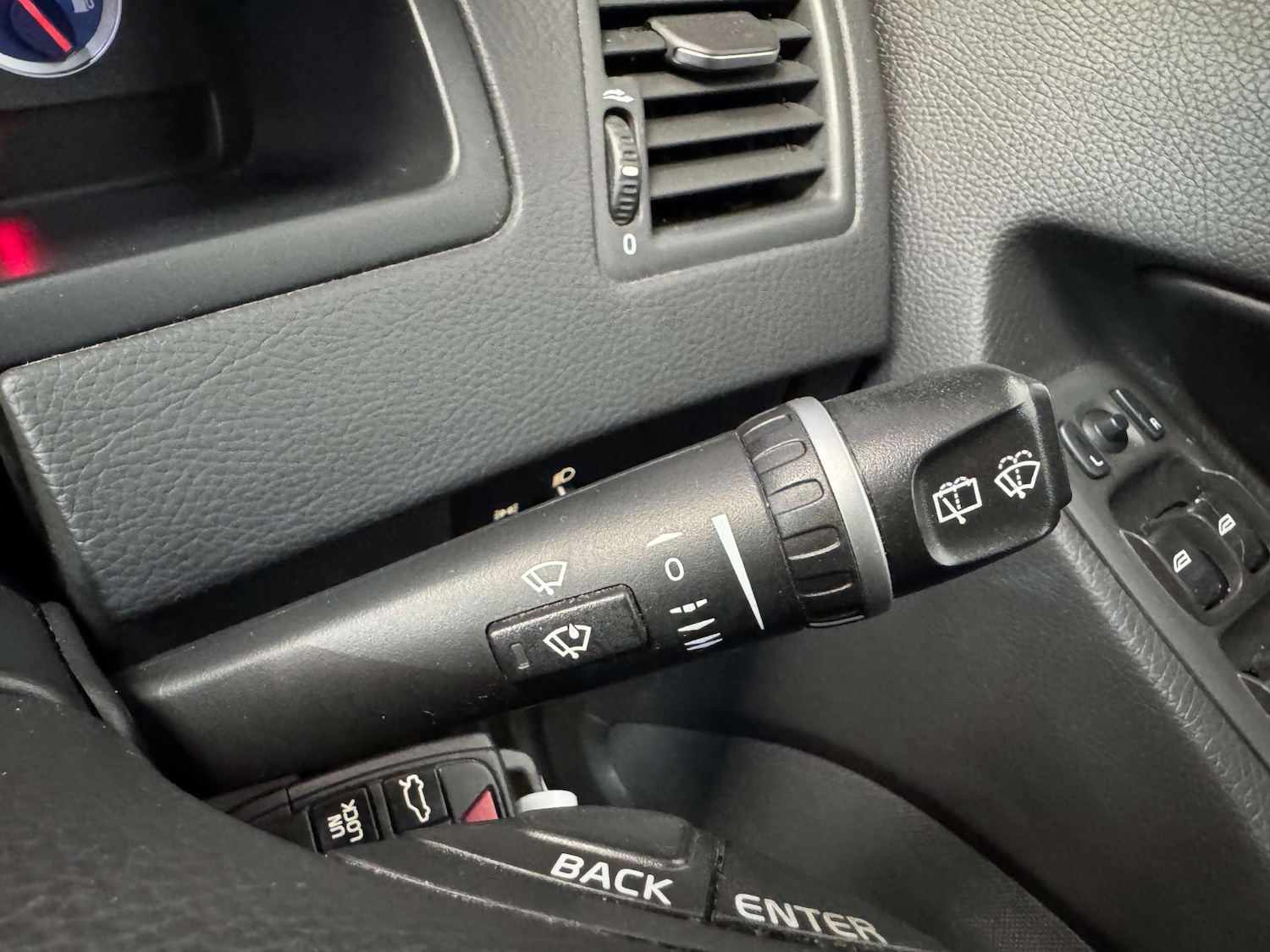 Used Volvo XC90 2012 for sale - 78176801: Photo 60