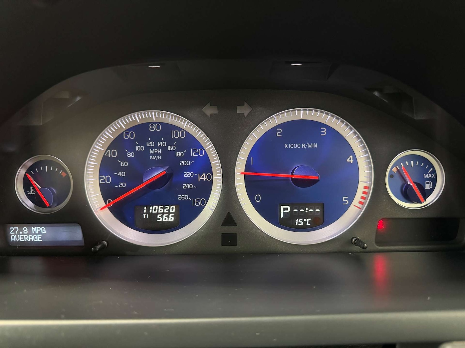 Used Volvo XC90 2012 for sale - 78176801: Photo 64