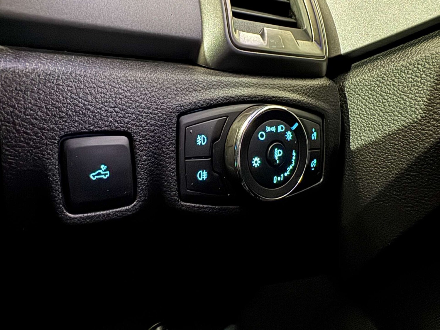 Used Ford Ranger 2022 for sale - 77872419: Photo 75