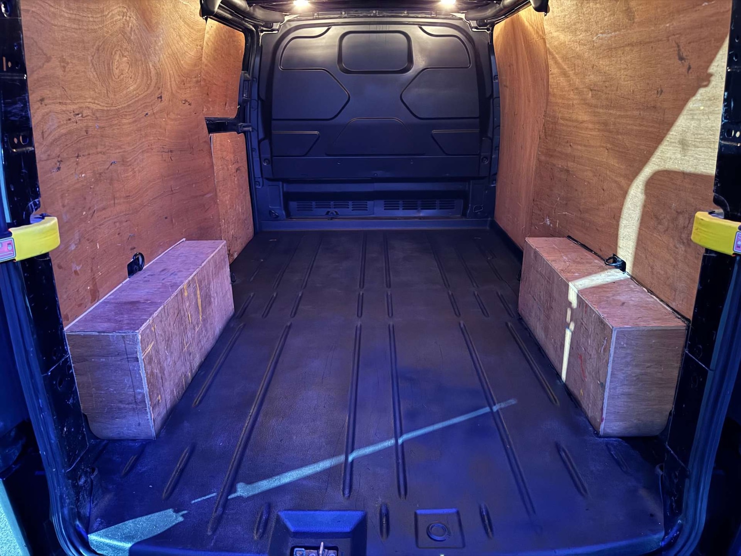 Used Ford Transit Custom 2018 for sale - 76662484: Photo 19