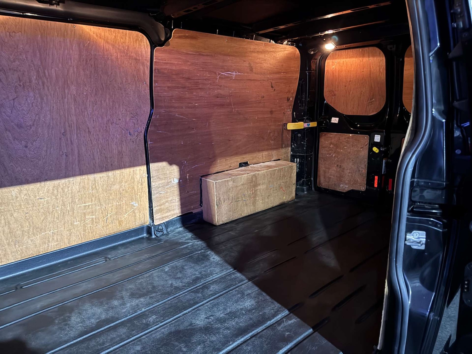 Used Ford Transit Custom 2018 for sale - 76662484: Photo 31