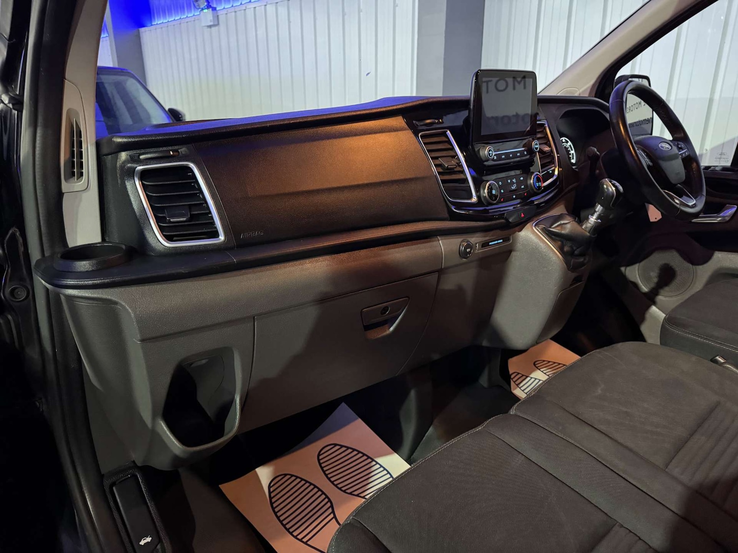 Used Ford Transit Custom 2018 for sale - 76662484: Photo 33