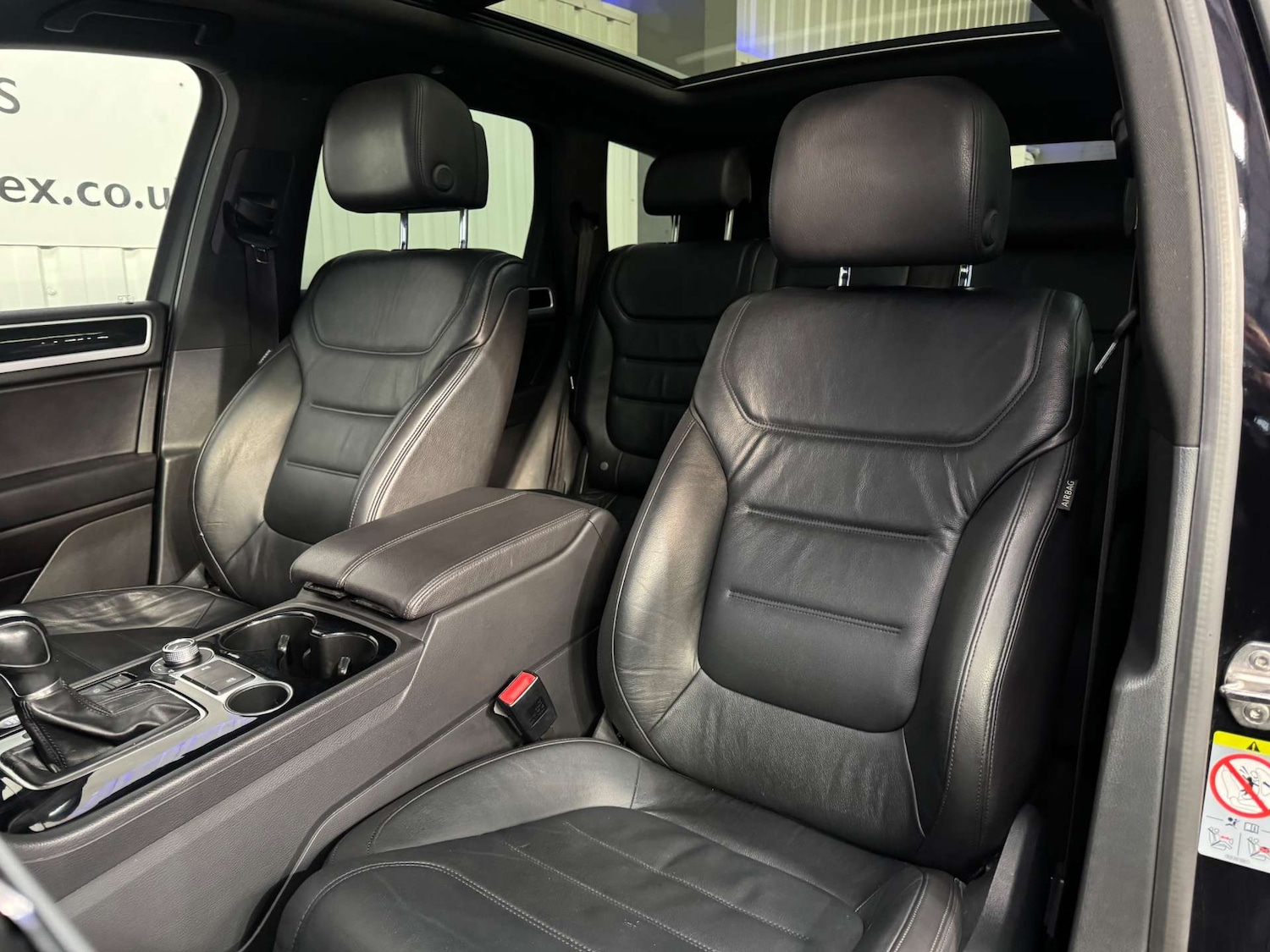 Used Volkswagen Touareg 2017 for sale - 78027694: Photo 33