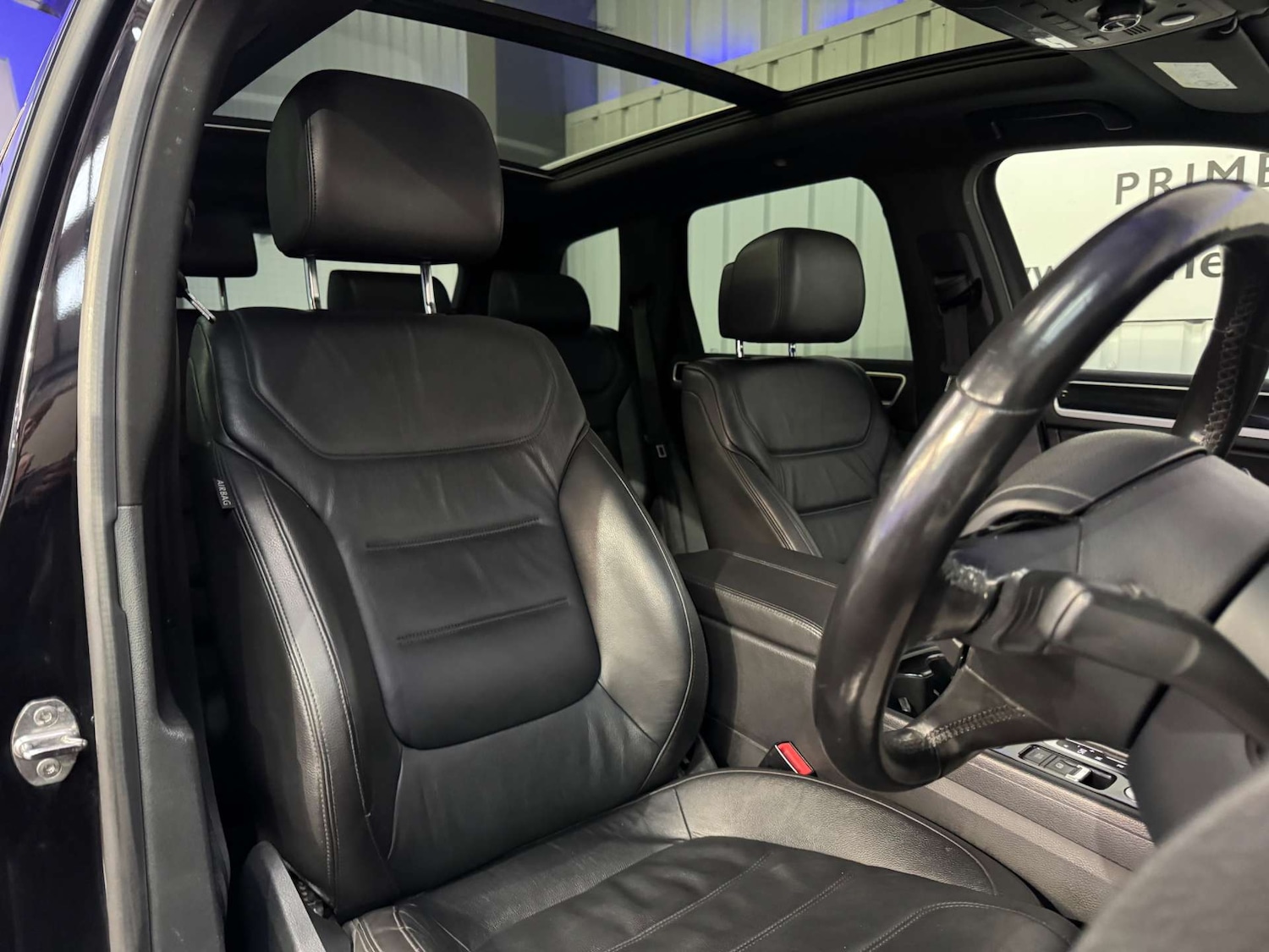 Used Volkswagen Touareg 2017 for sale - 78027694: Photo 48