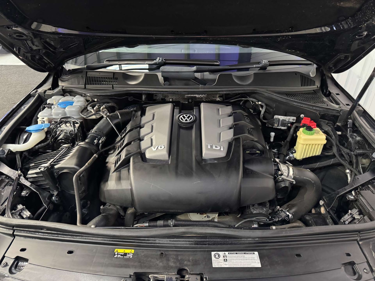 Used Volkswagen Touareg 2017 for sale - 78027694: Photo 77