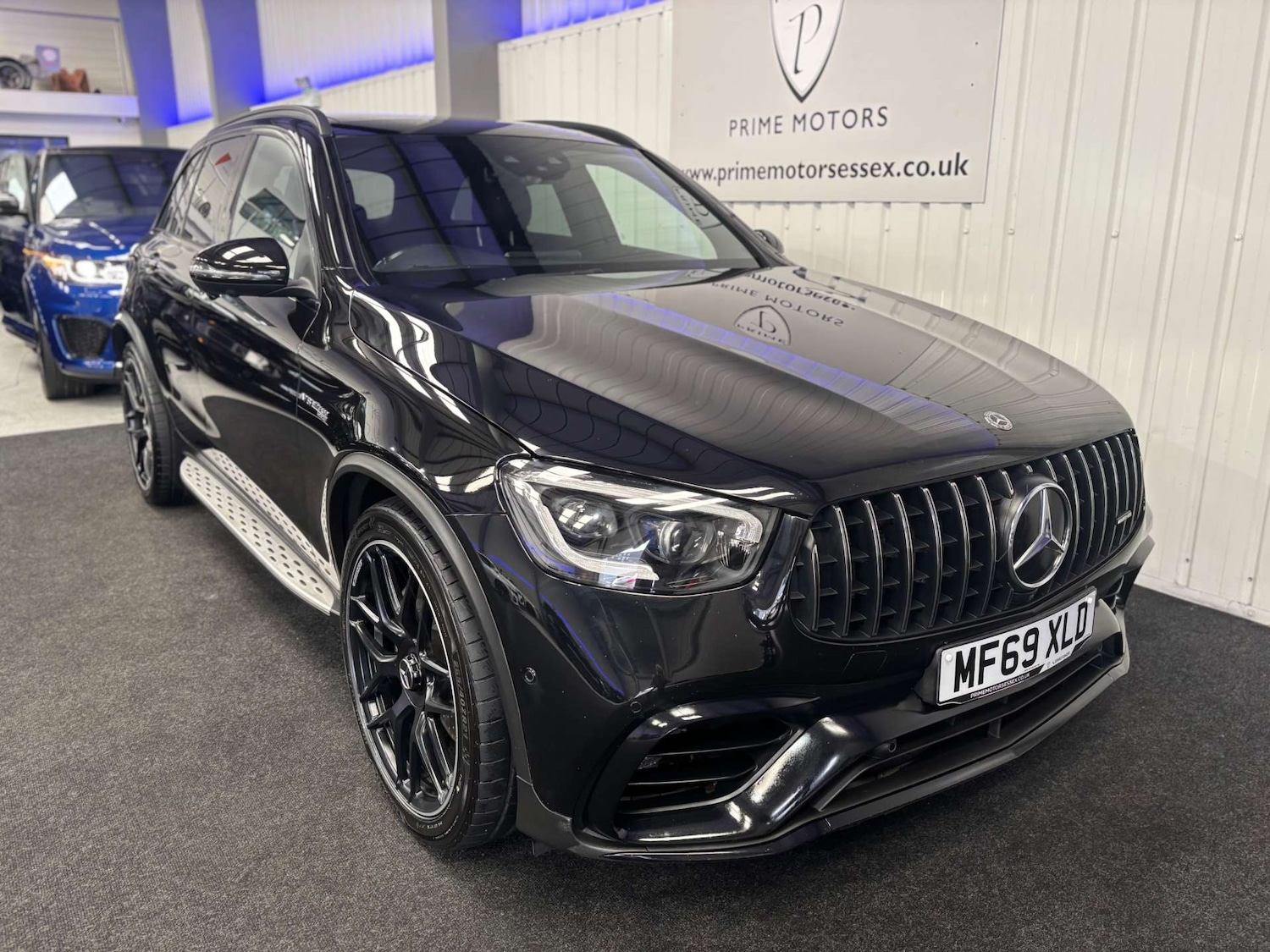 Used Mercedes-Benz GLC 2019 for sale - 76601383: Photo 2