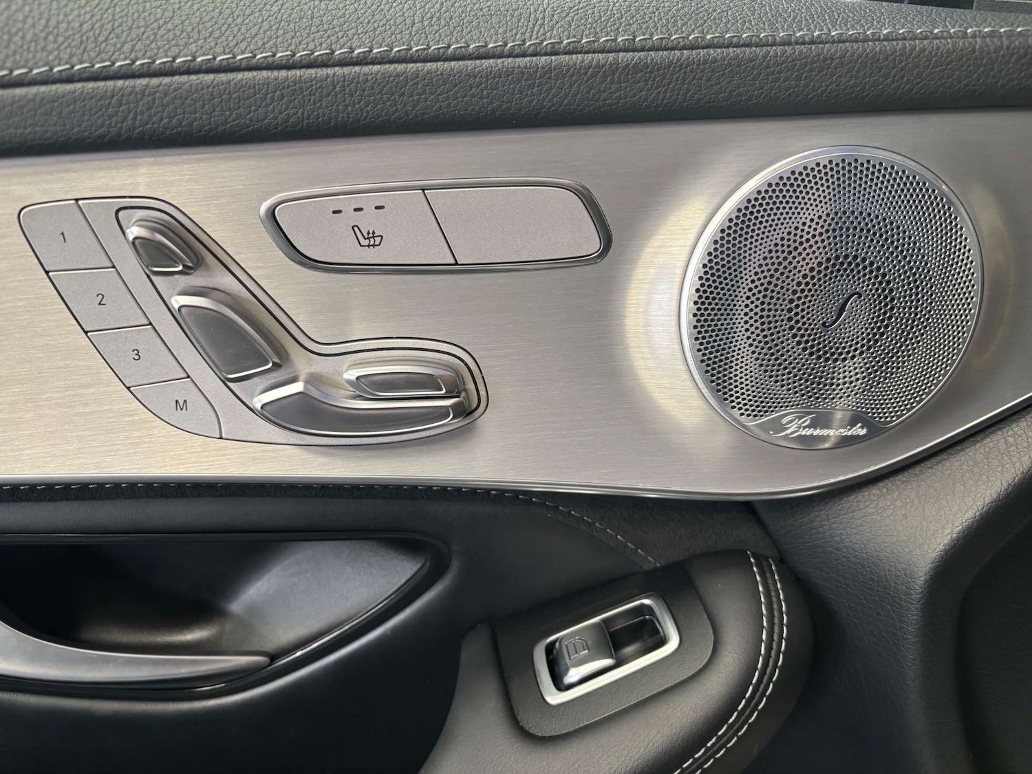 Used Mercedes-Benz GLC 2019 for sale - 76601383: Photo 36