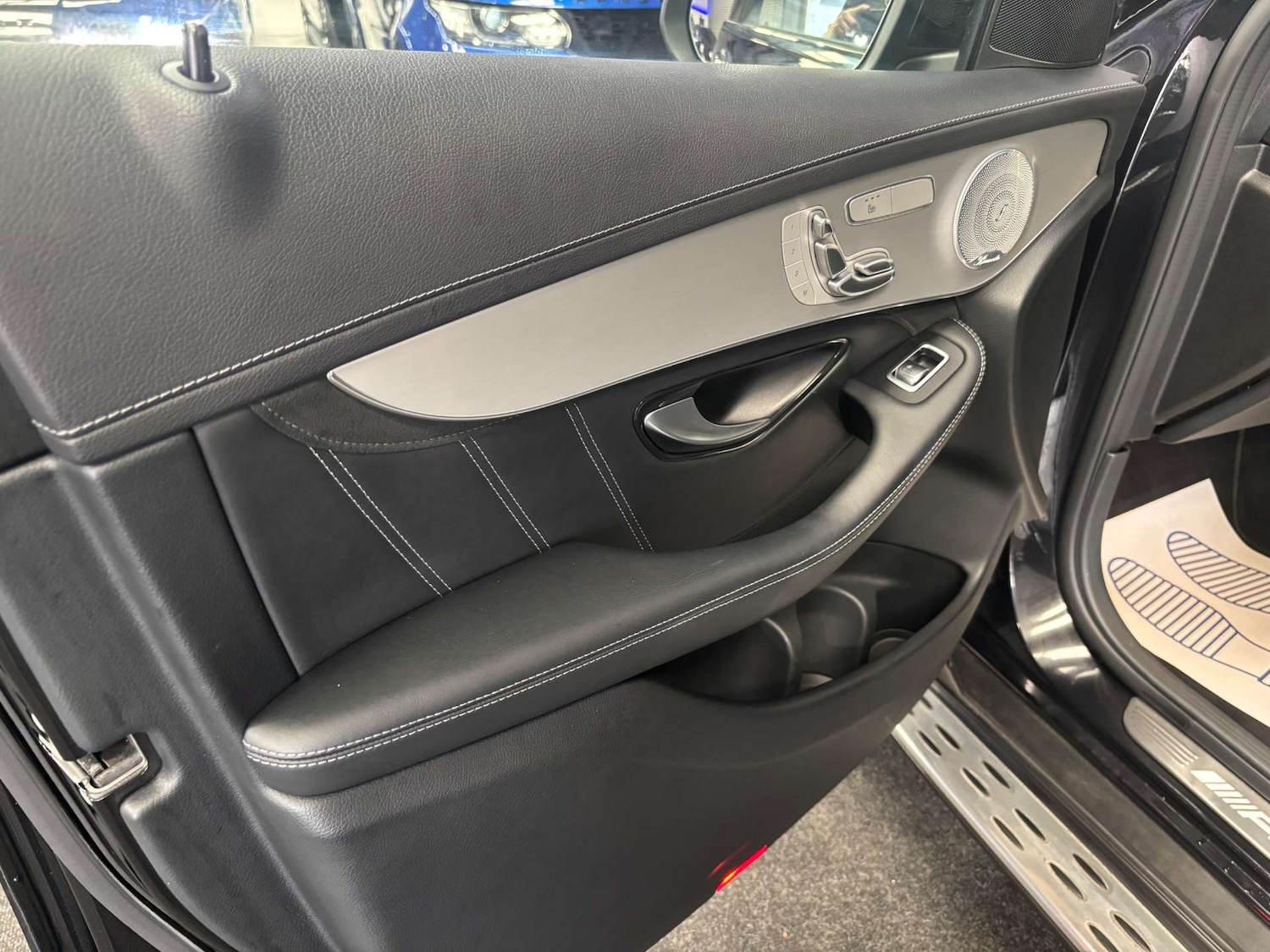 Used Mercedes-Benz GLC 2019 for sale - 76601383: Photo 37