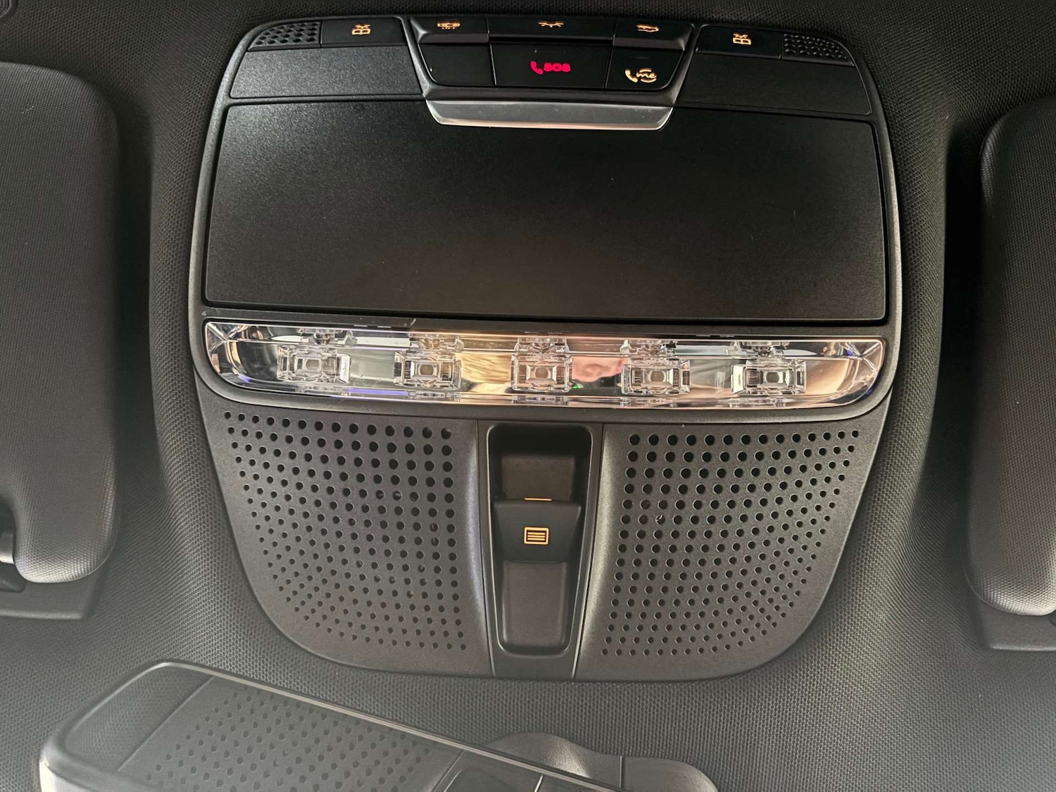 Used Mercedes-Benz GLC 2019 for sale - 76601383: Photo 54