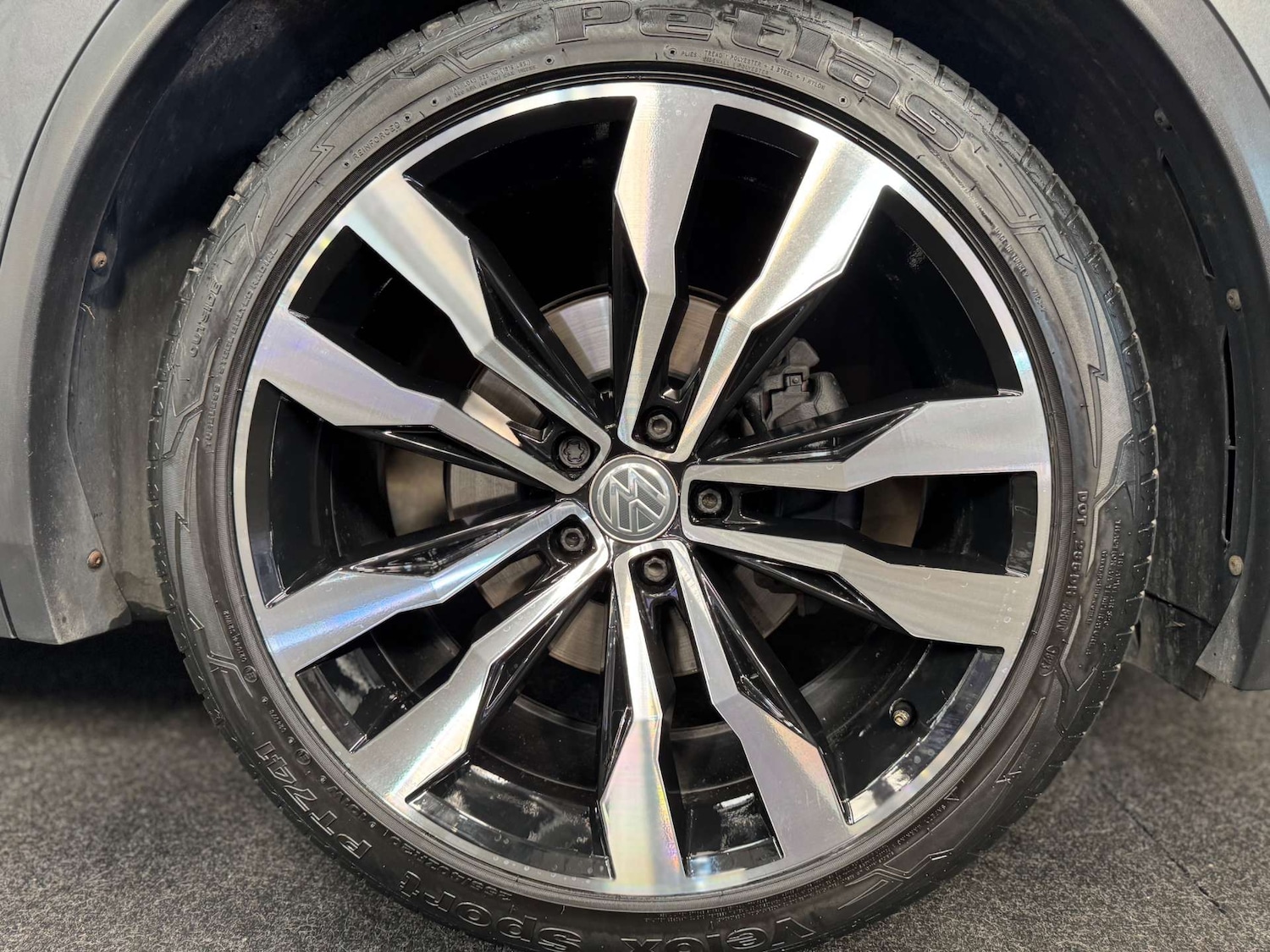 Used Volkswagen Tiguan 2019 for sale - 77675371: Photo 26