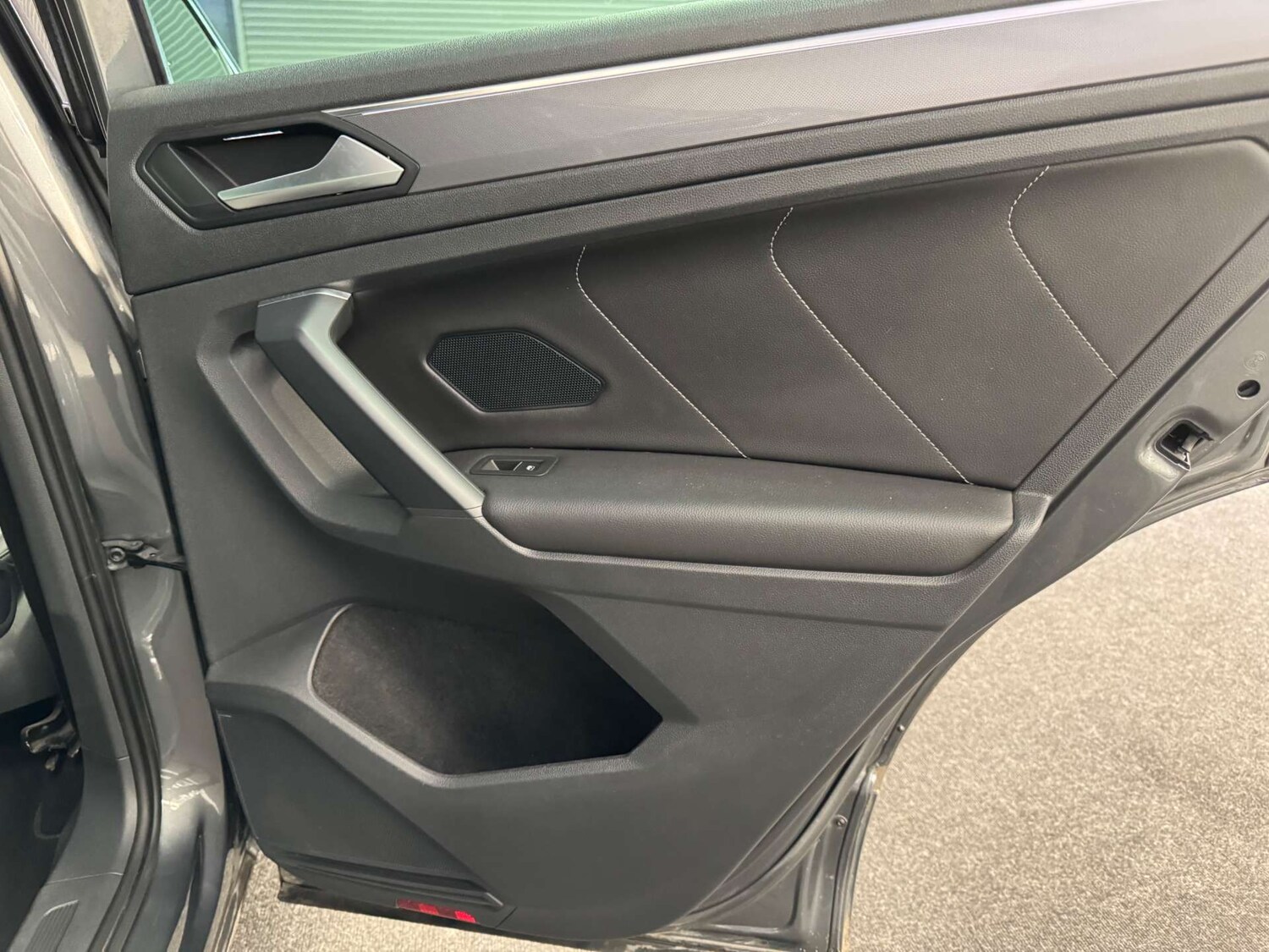 Used Volkswagen Tiguan 2019 for sale - 77675371: Photo 46