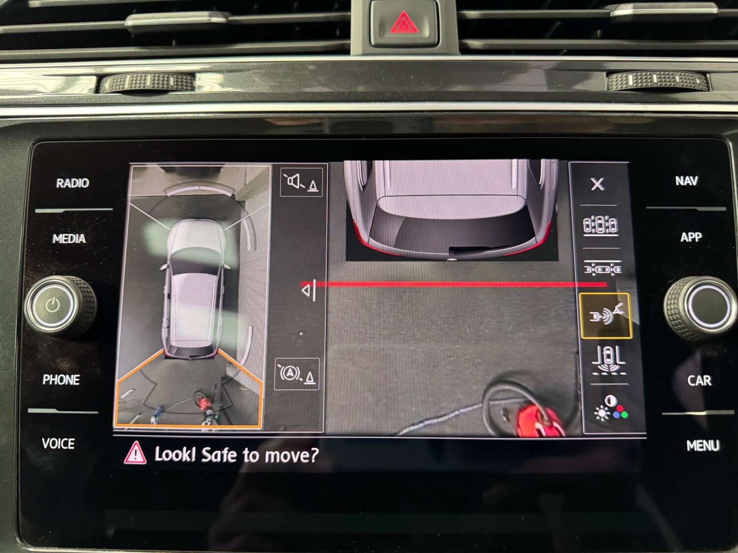 Used Volkswagen Tiguan 2019 for sale - 77675371: Photo 65