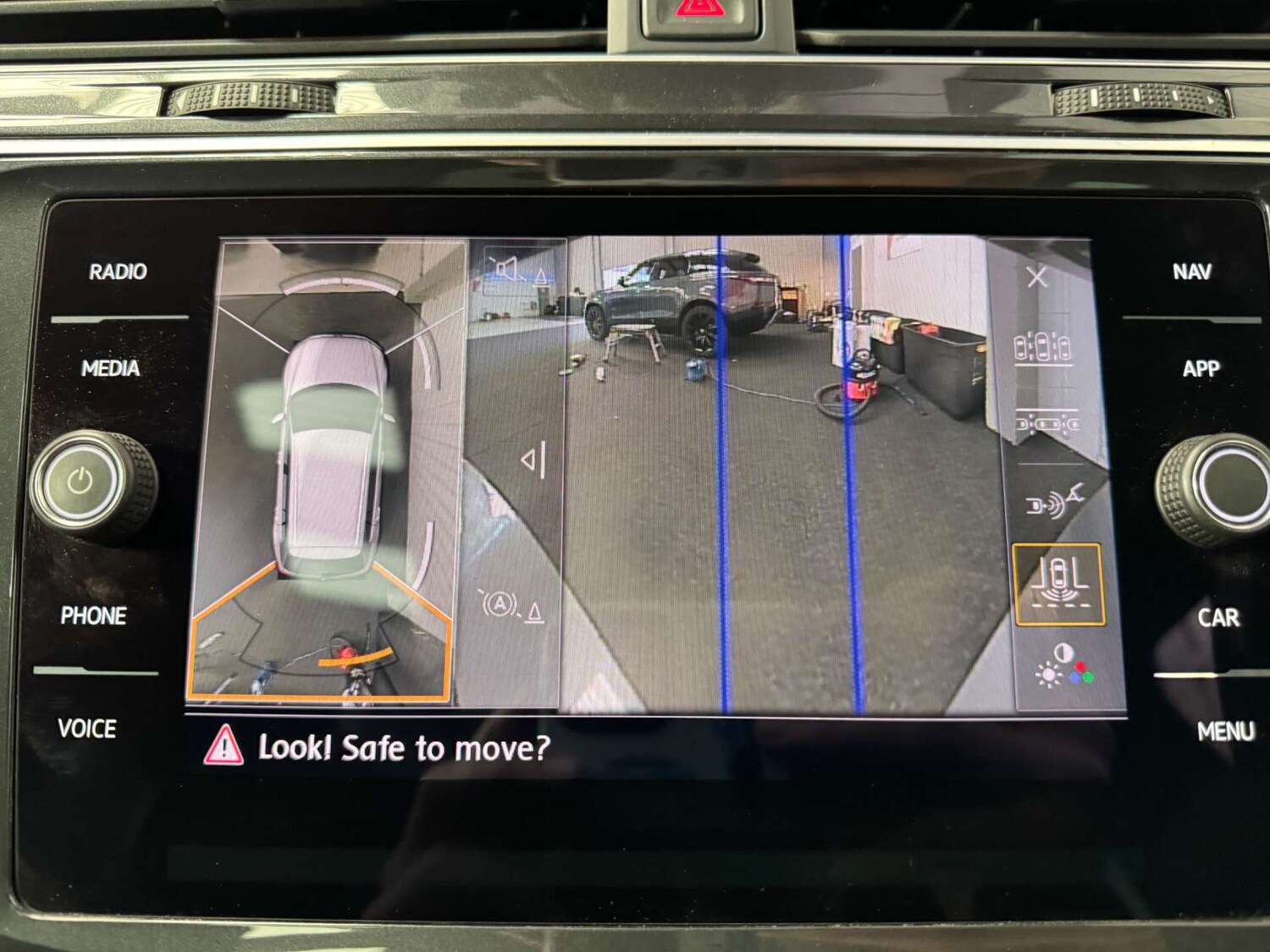 Used Volkswagen Tiguan 2019 for sale - 77675371: Photo 66