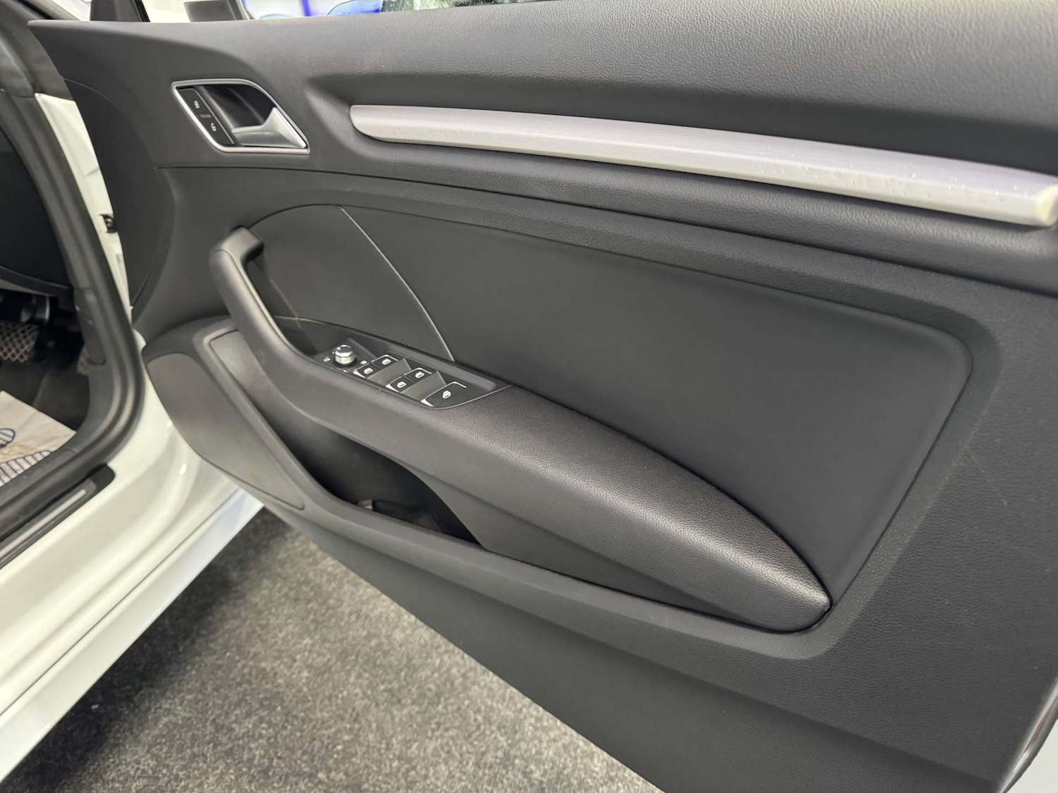 Used Audi A3 2015 for sale - 76601390: Photo 36