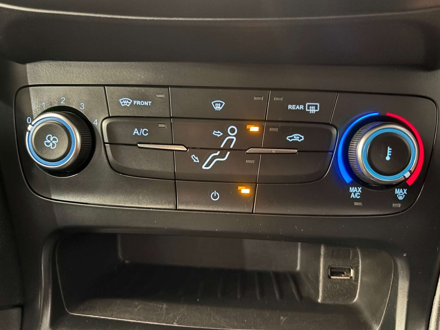 Used Ford Focus 2015 for sale - 76194665: Photo 51