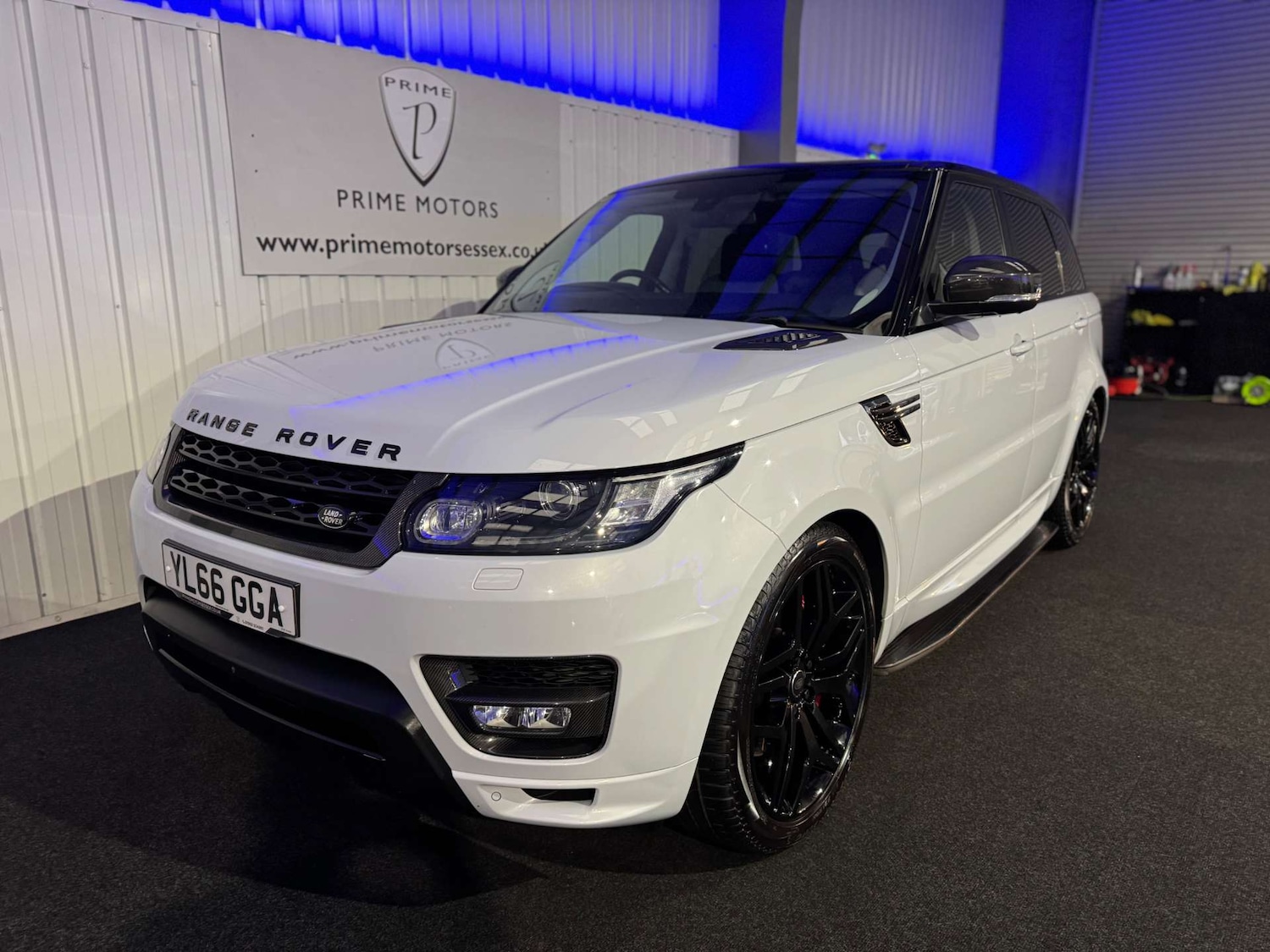 Used Land Rover Range Rover Sport 2017 for sale - 76829847: Photo 10