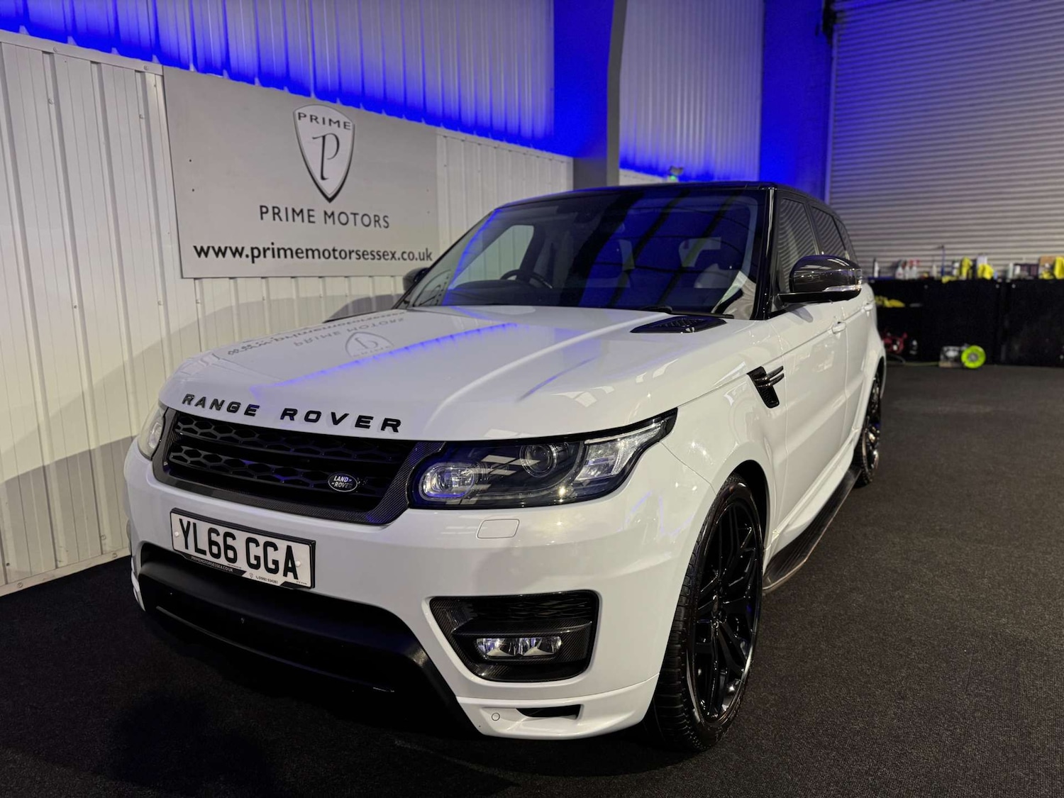 Used Land Rover Range Rover Sport 2017 for sale - 76829847: Photo 11