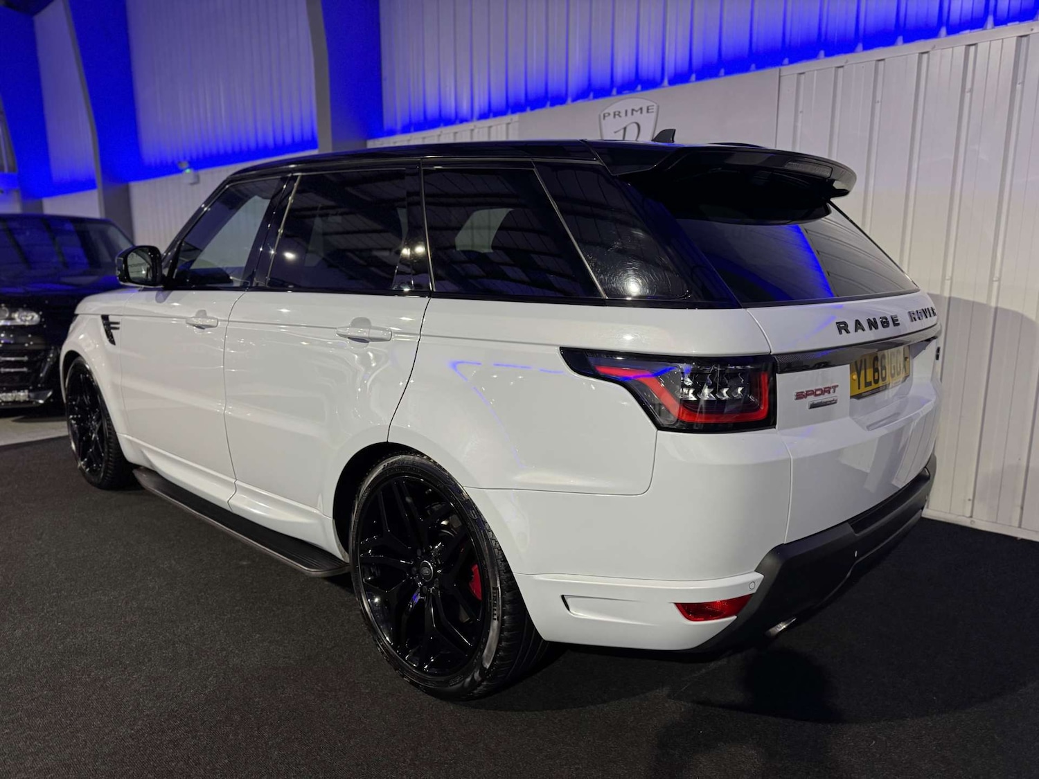 Used Land Rover Range Rover Sport 2017 for sale - 76829847: Photo 13