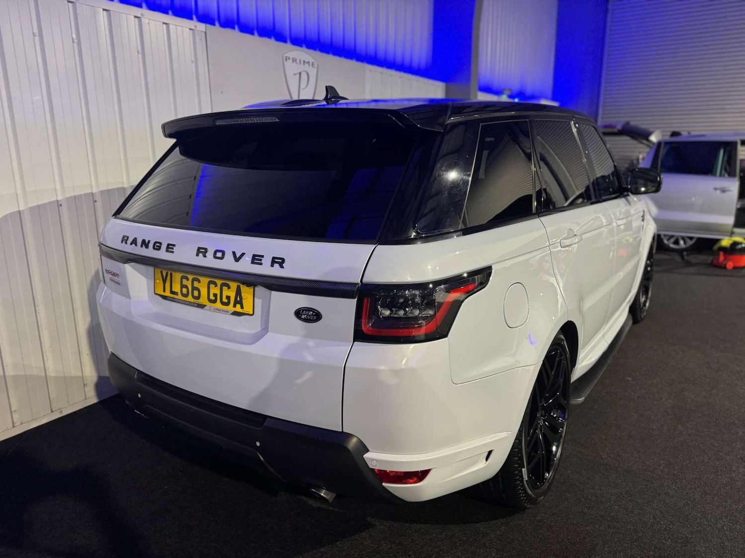 Used Land Rover Range Rover Sport 2017 for sale - 76829847: Photo 24